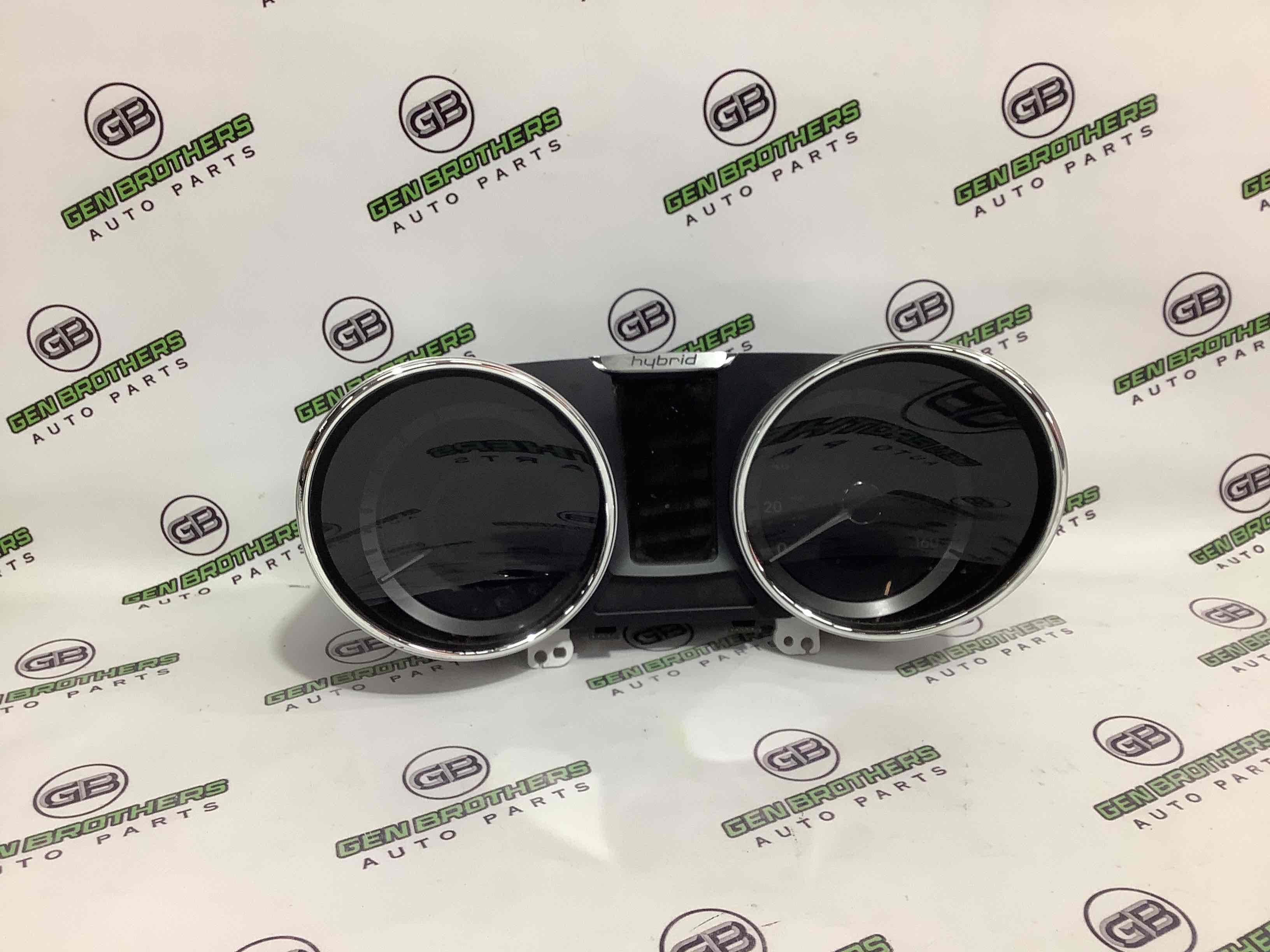 Щиток приладів панель приладів