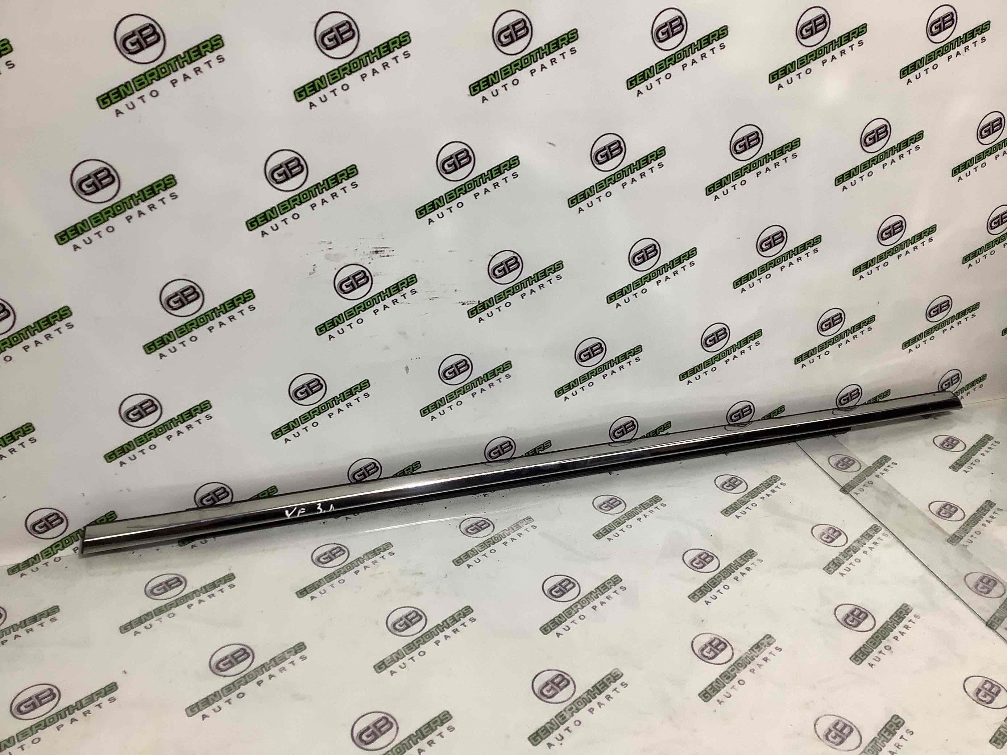 Молдинг двері задньої лівої