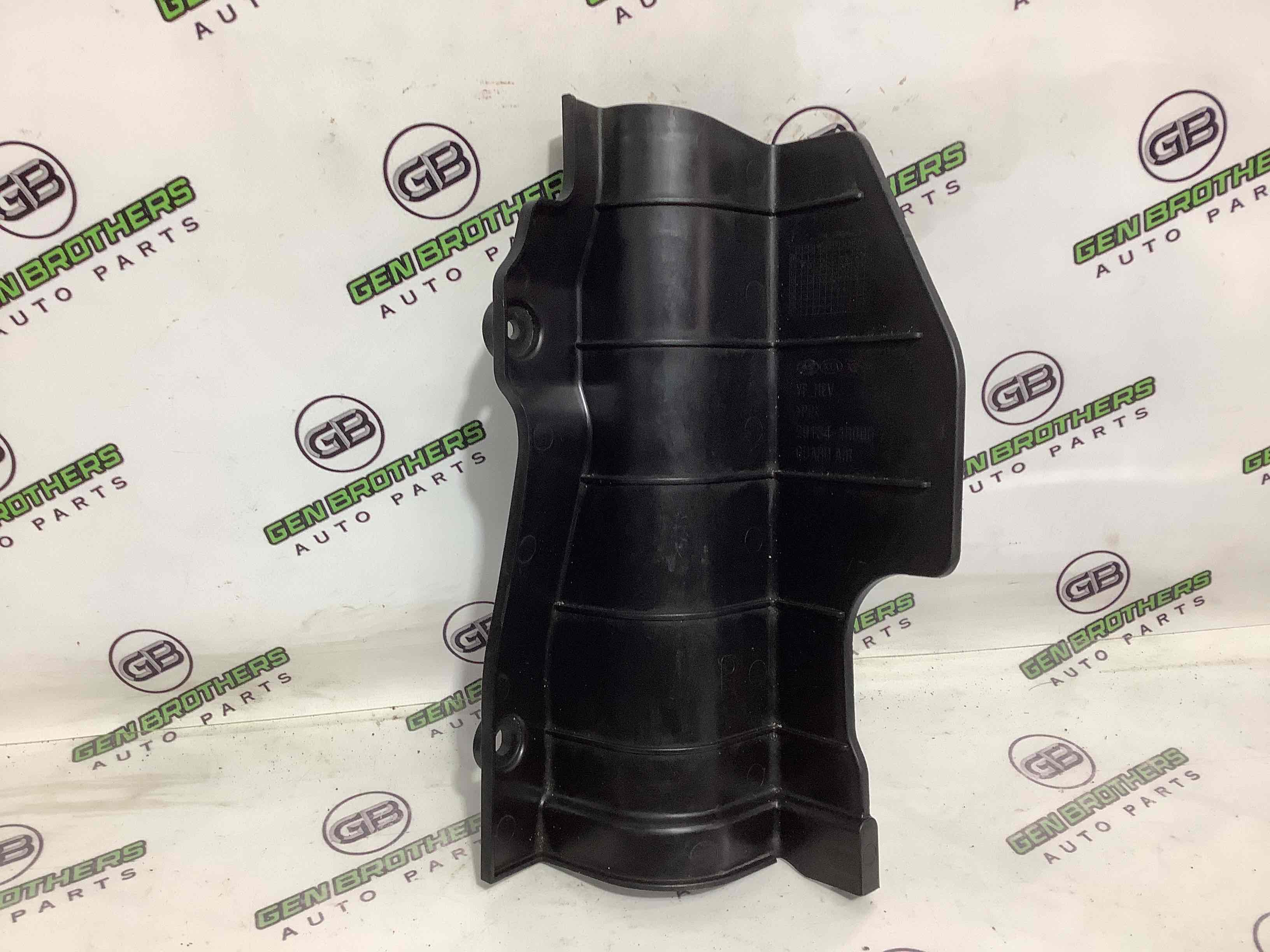 Дифузор, кожух вентилятора радіатора