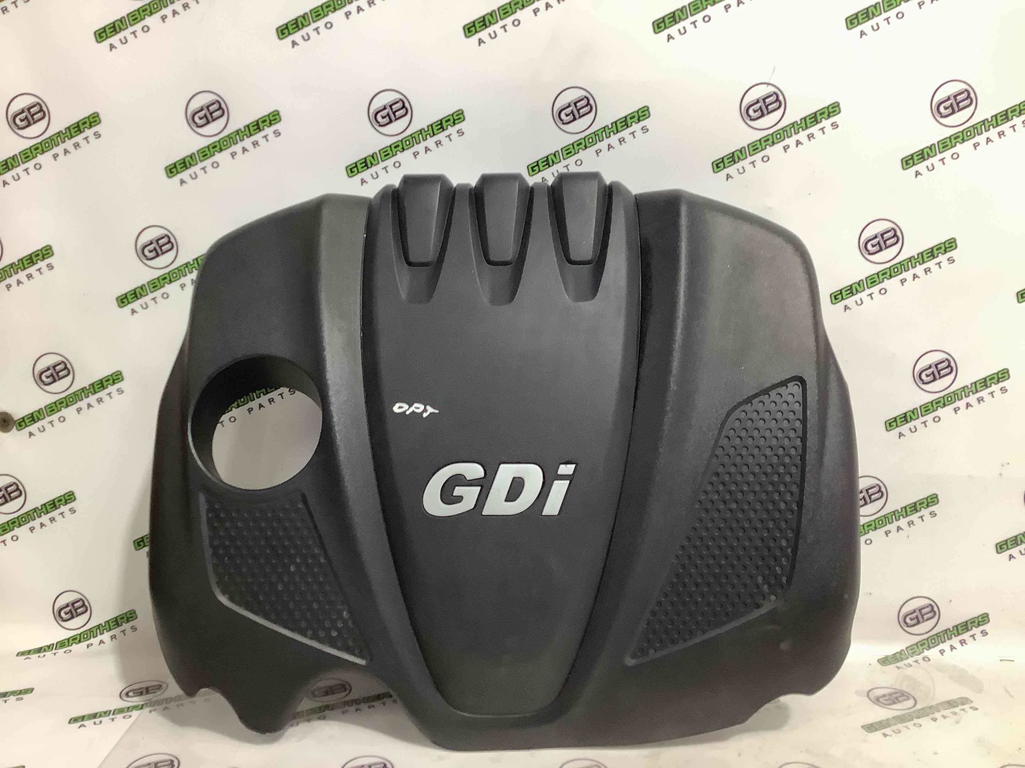 Кришка двигуна декоративна