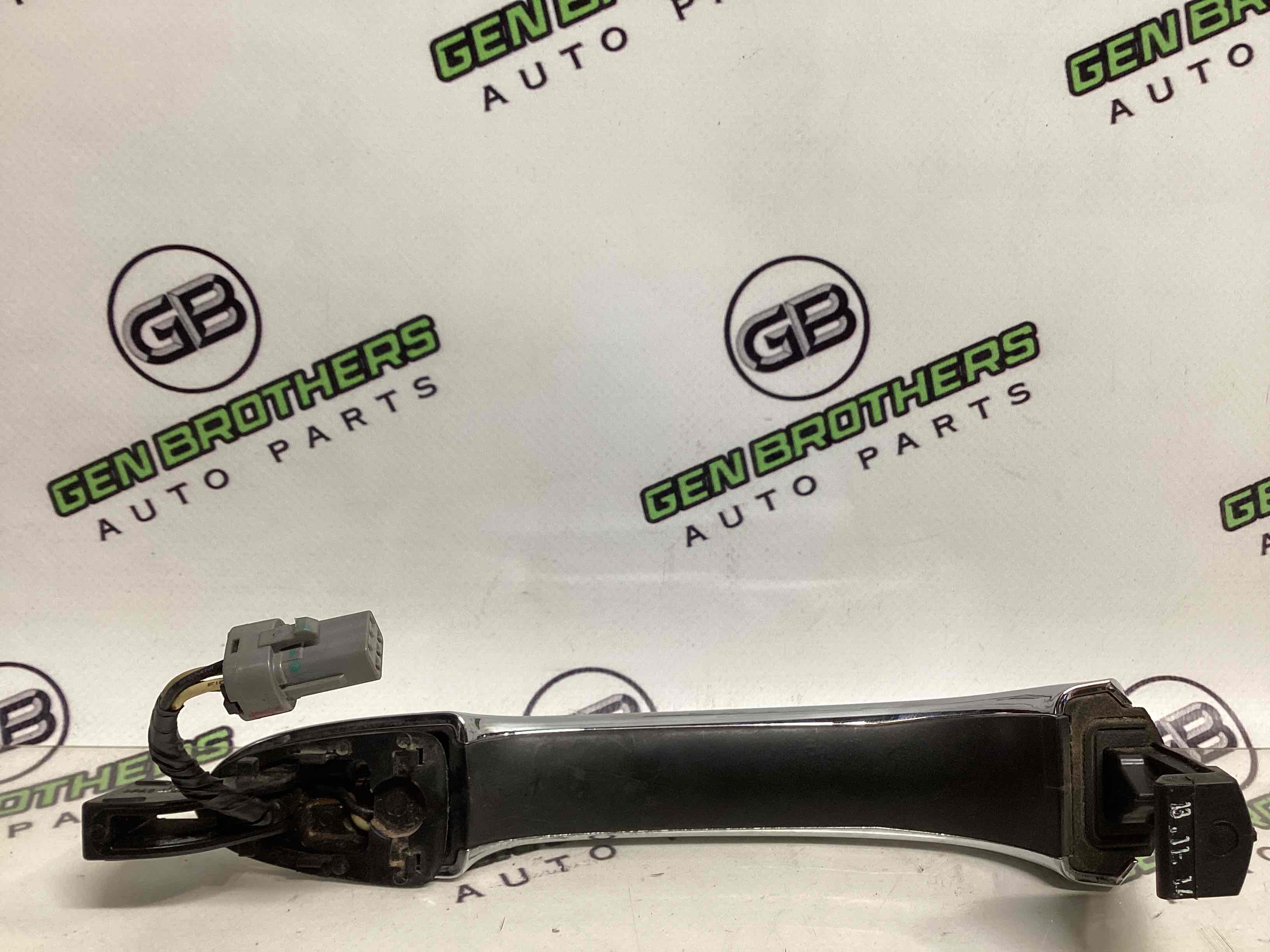 Ручка двері зовнішня