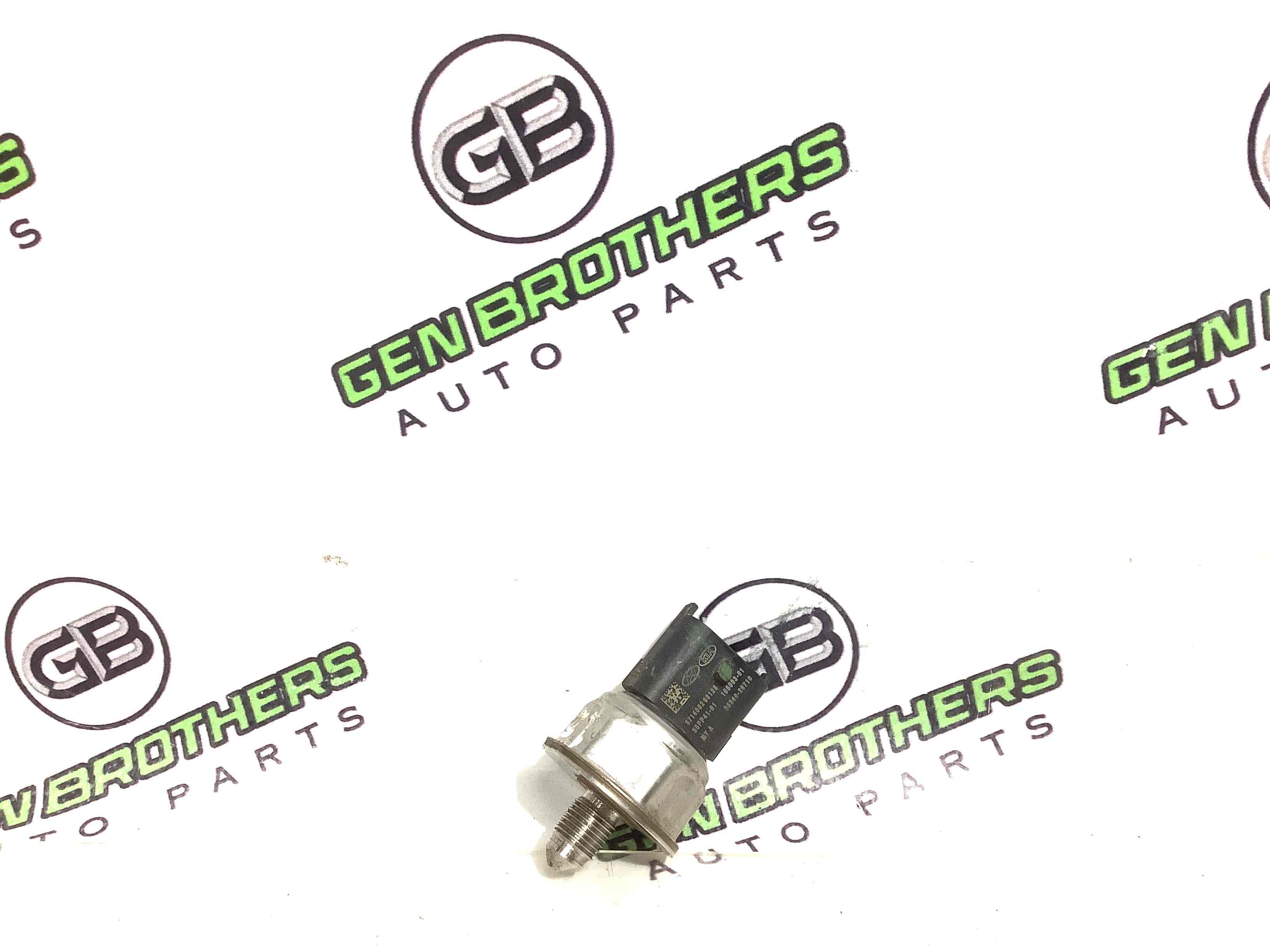 Датчик тиску палива