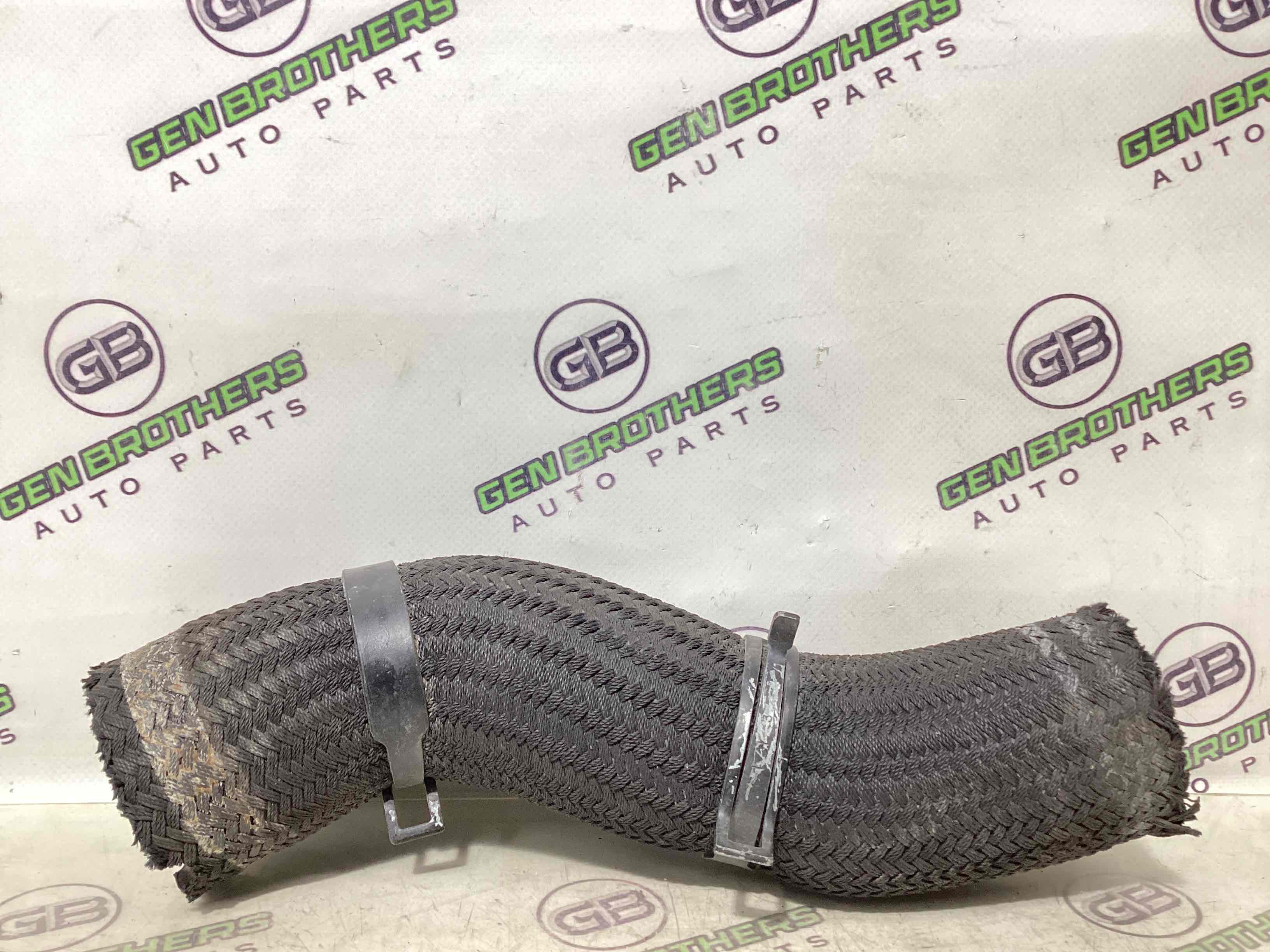 Патрубок інтеркулера