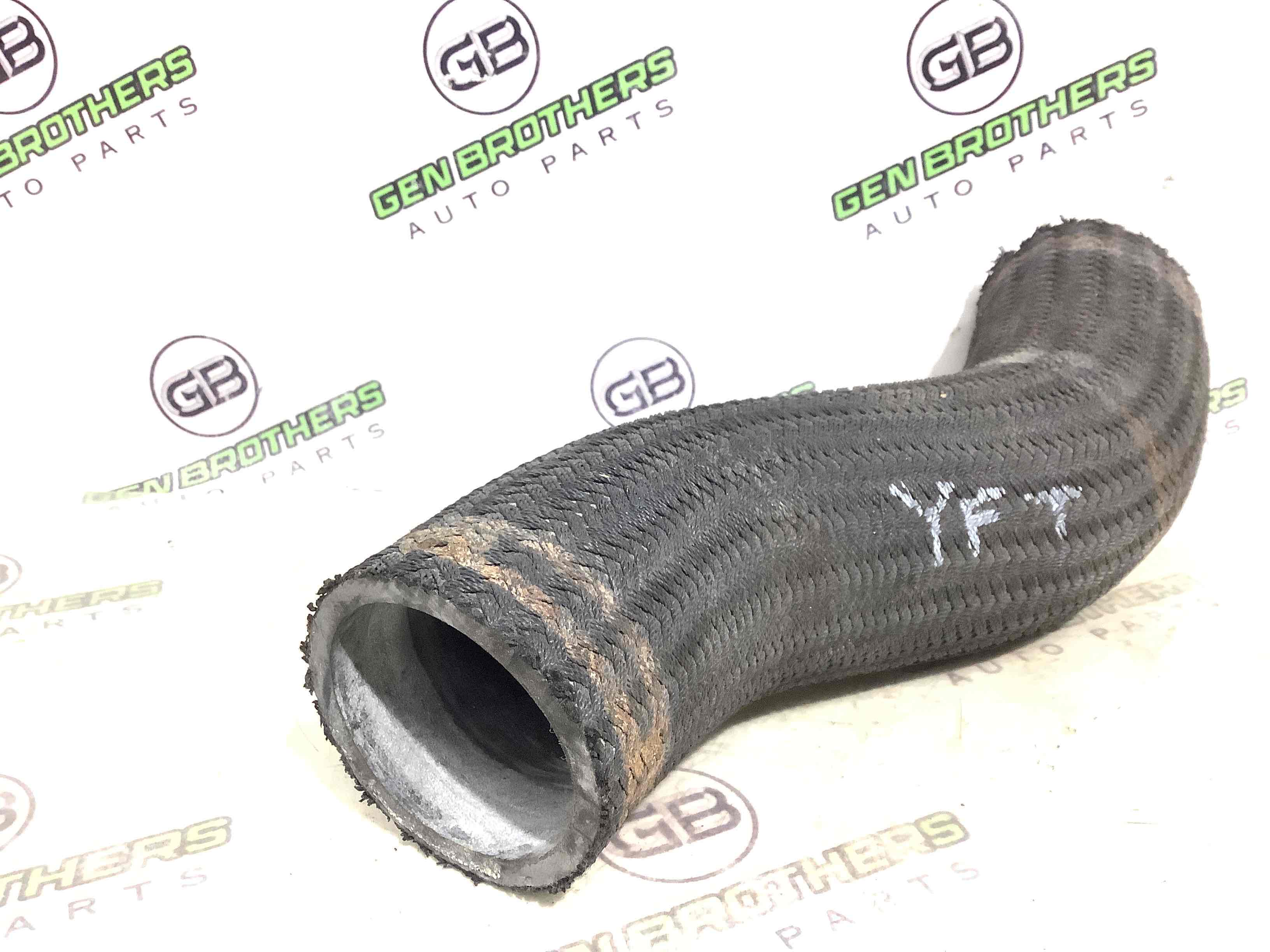 Патрубок інтеркулера