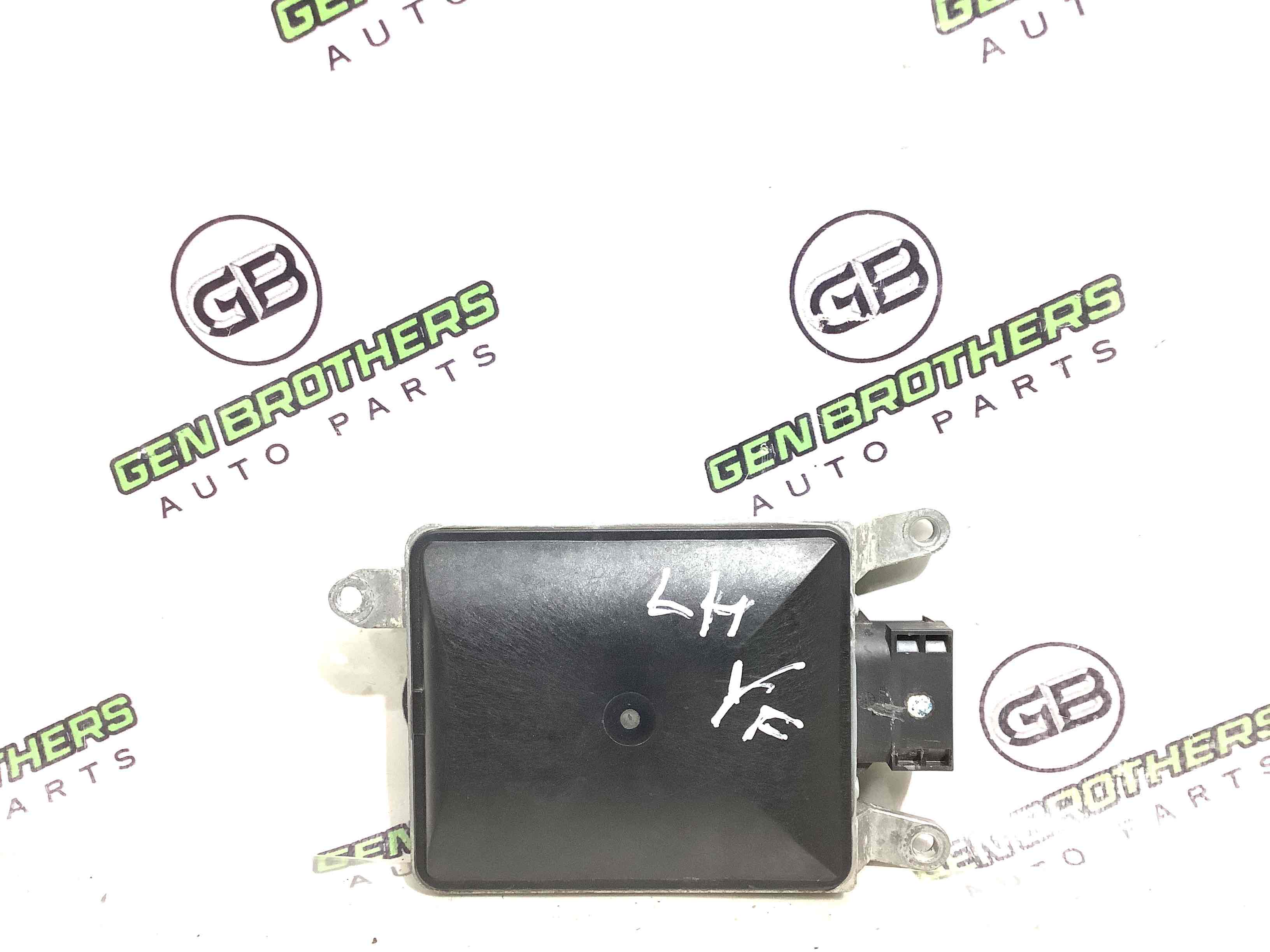 Датчик сліпої зони, кріплення датчика