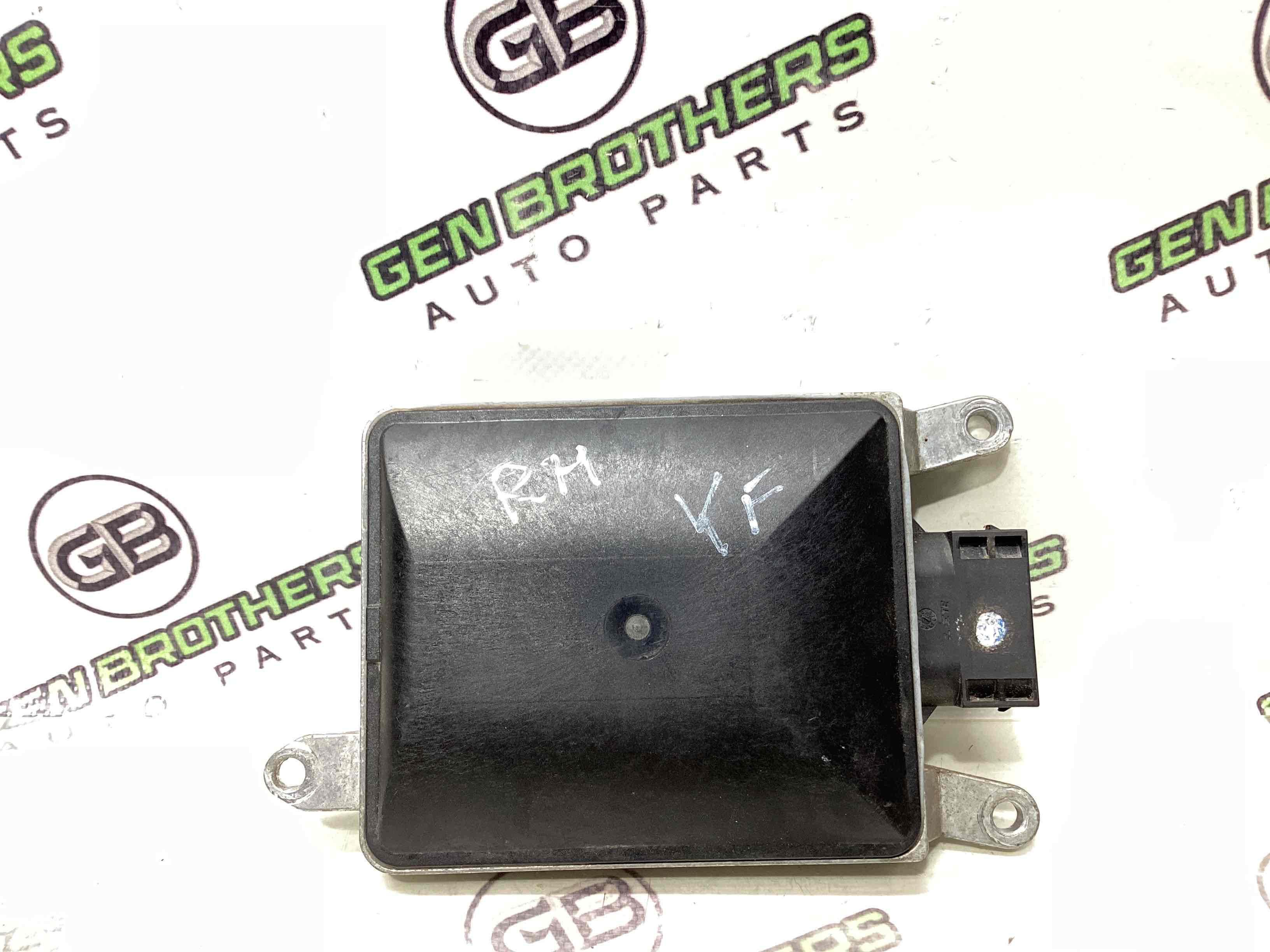 Датчик сліпої зони, кріплення датчика