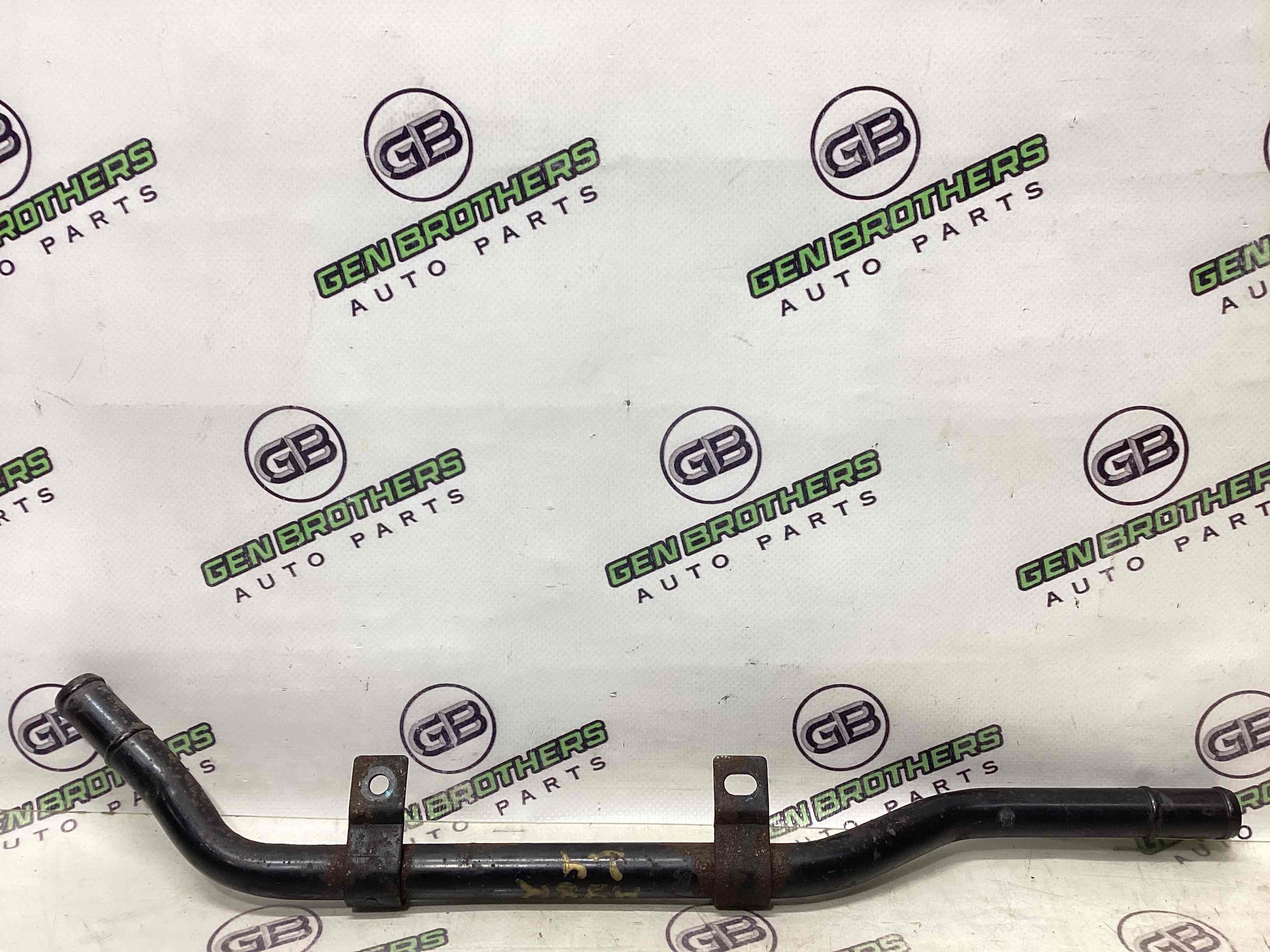 Патрубок трубопровід, шланг