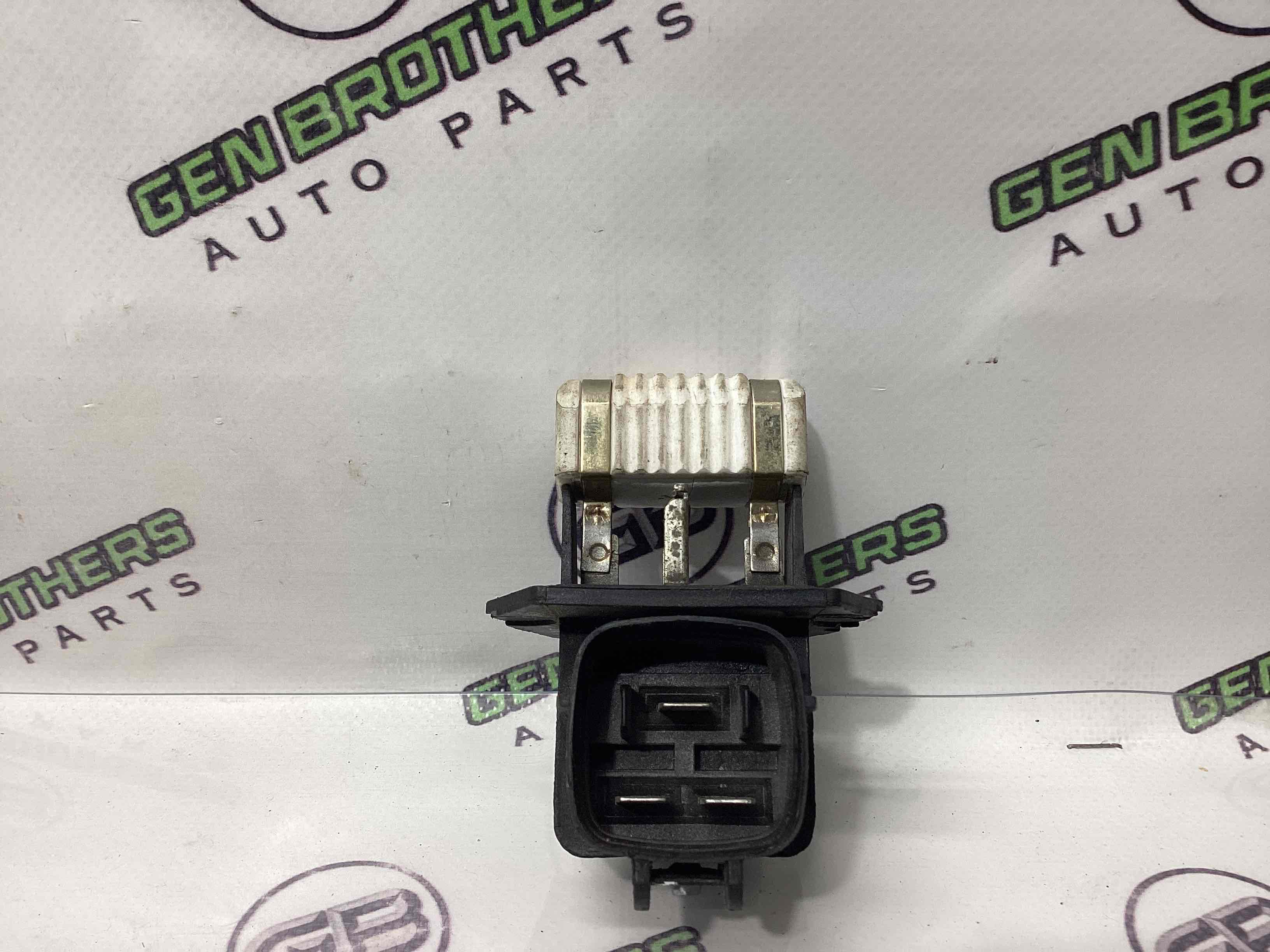 Резистор пічки