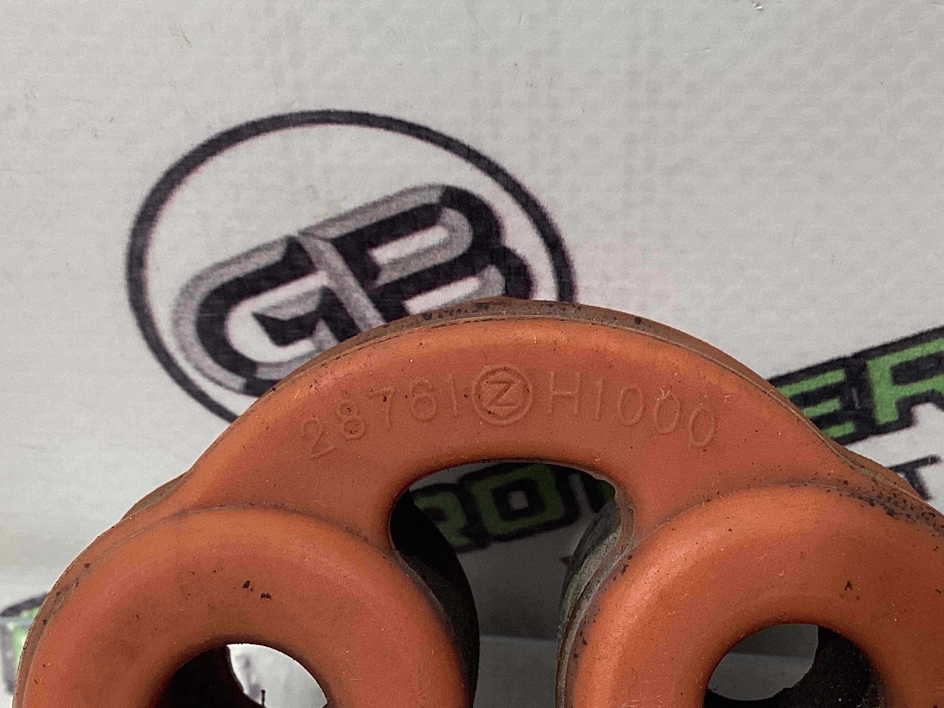 Подушка кріплення глушника