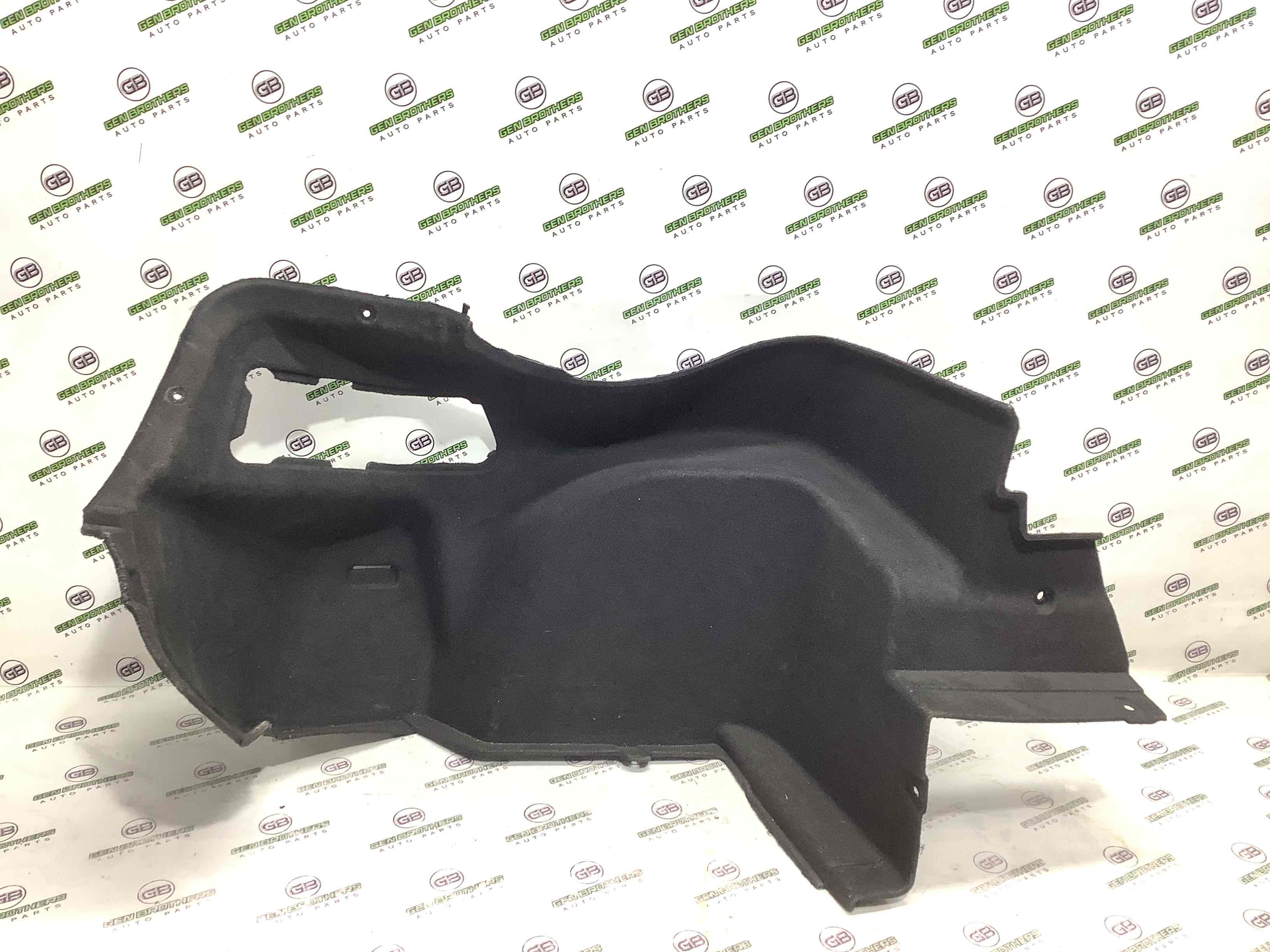 Елементи оздоблення багажника