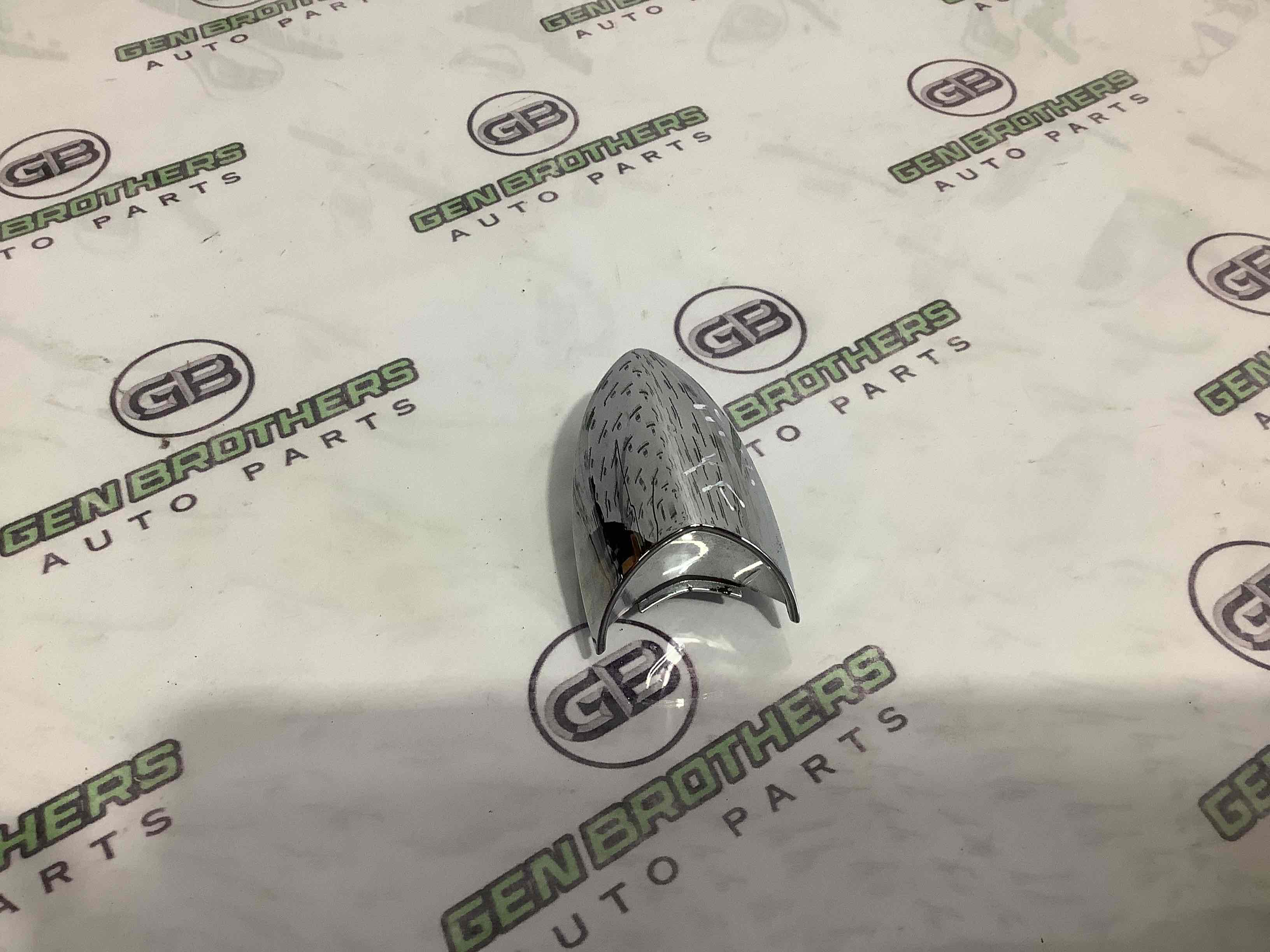 Заглушка ручки дверей