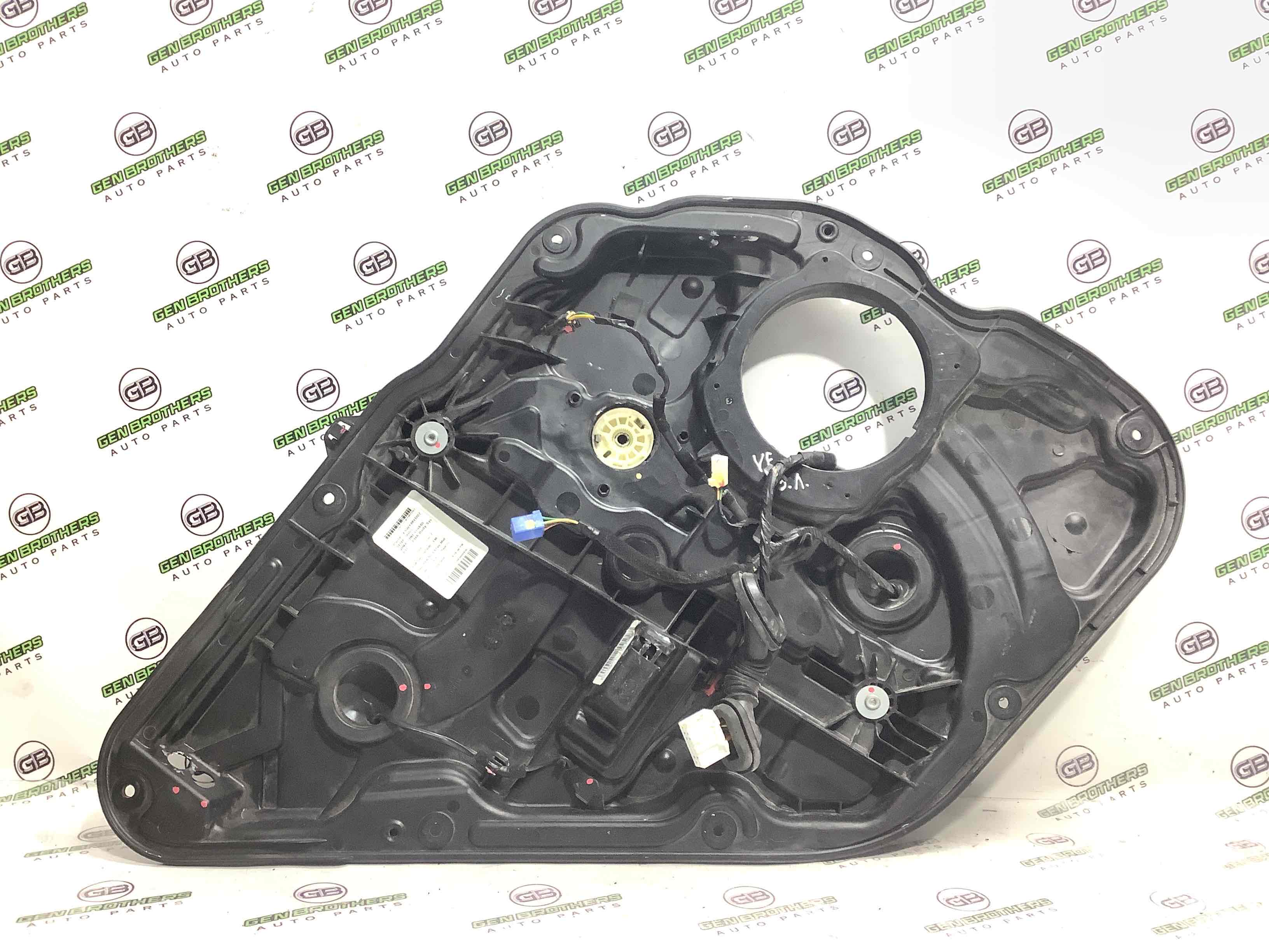 Склопідйомник задній лівий