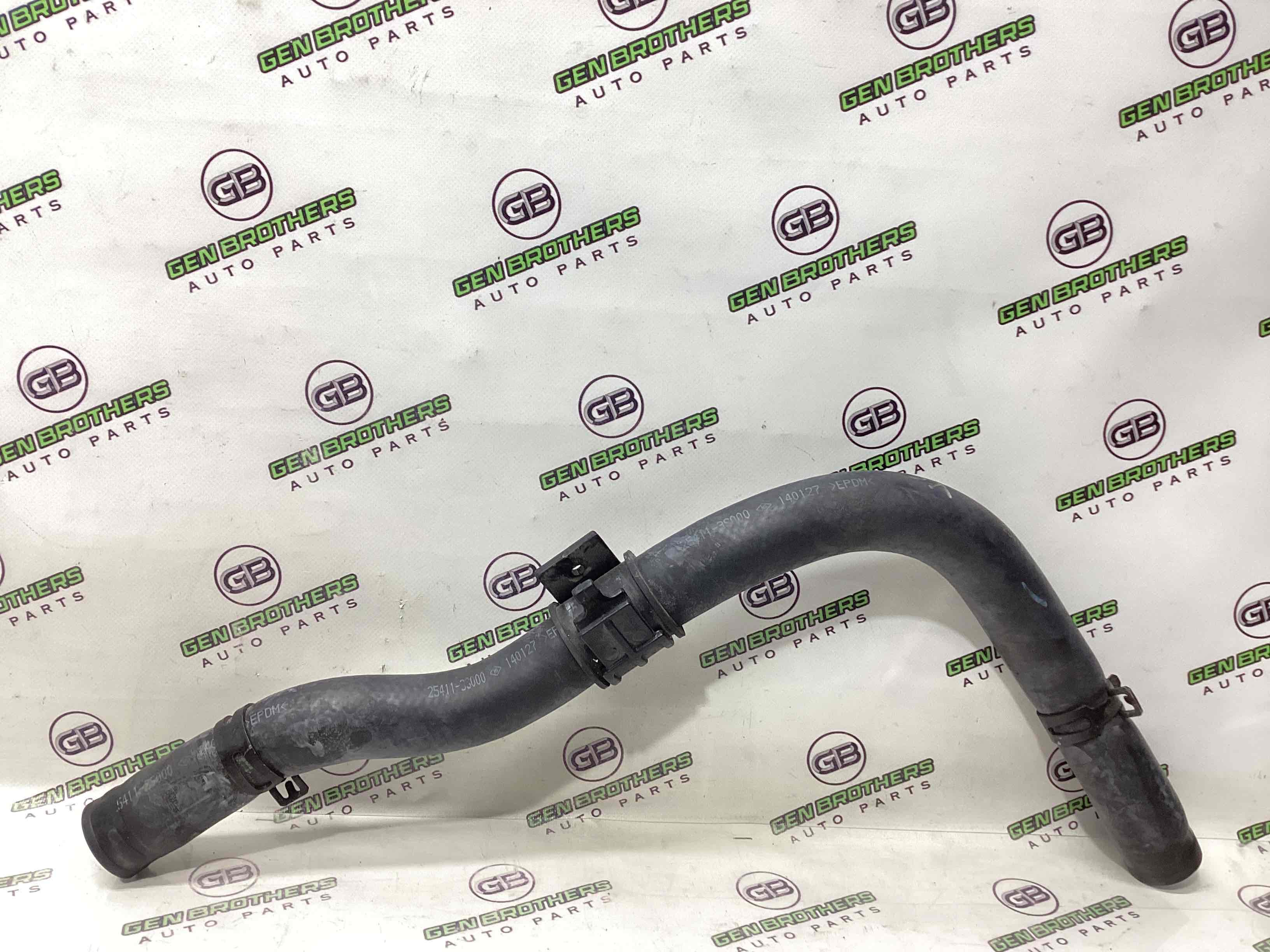 Патрубок радіаторів