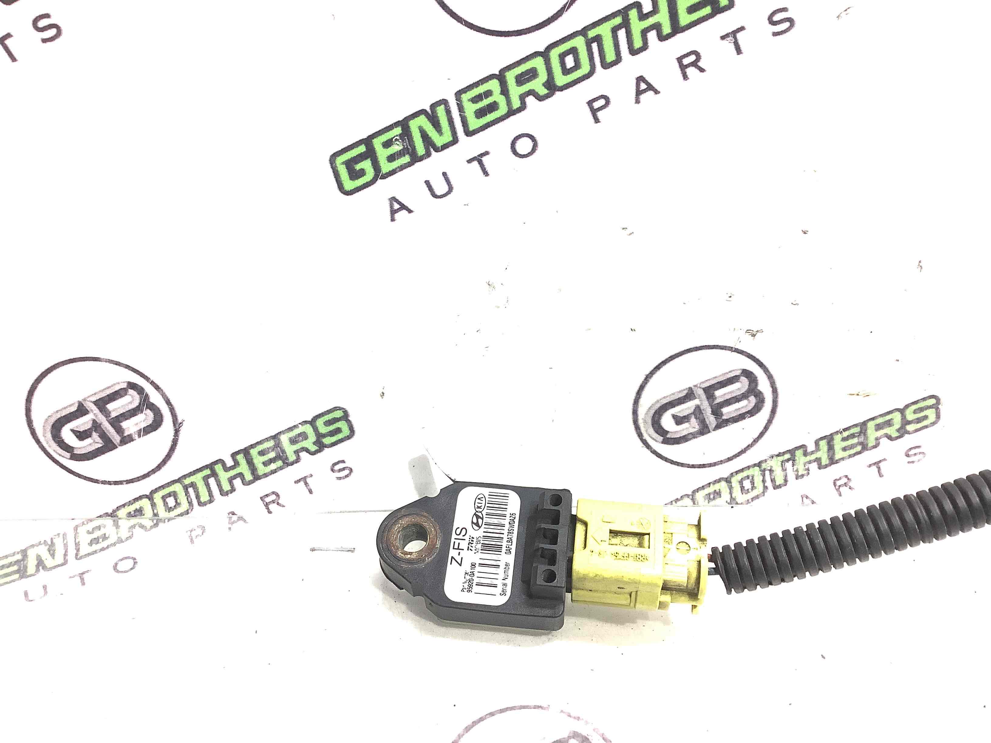 Датчик удара Airbag боковой