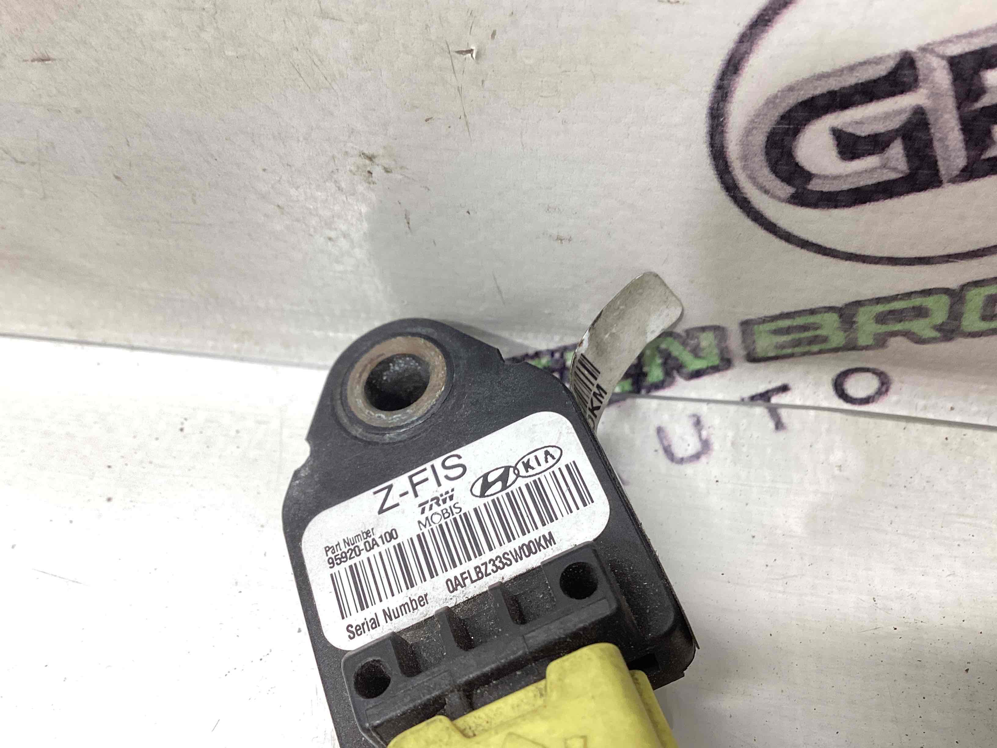 Датчик удару Airbag бічний