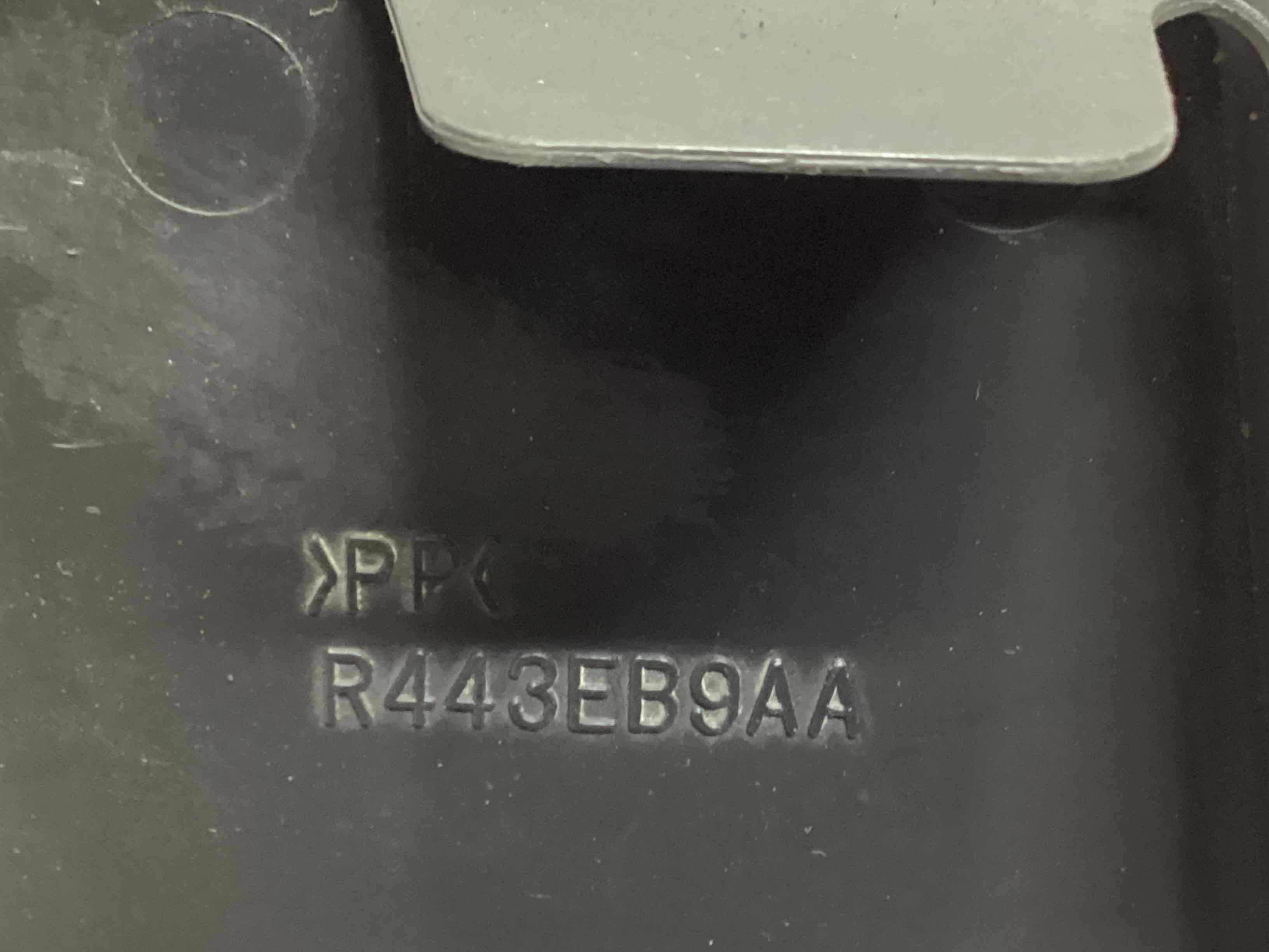 Дефлектор обдува радіатора