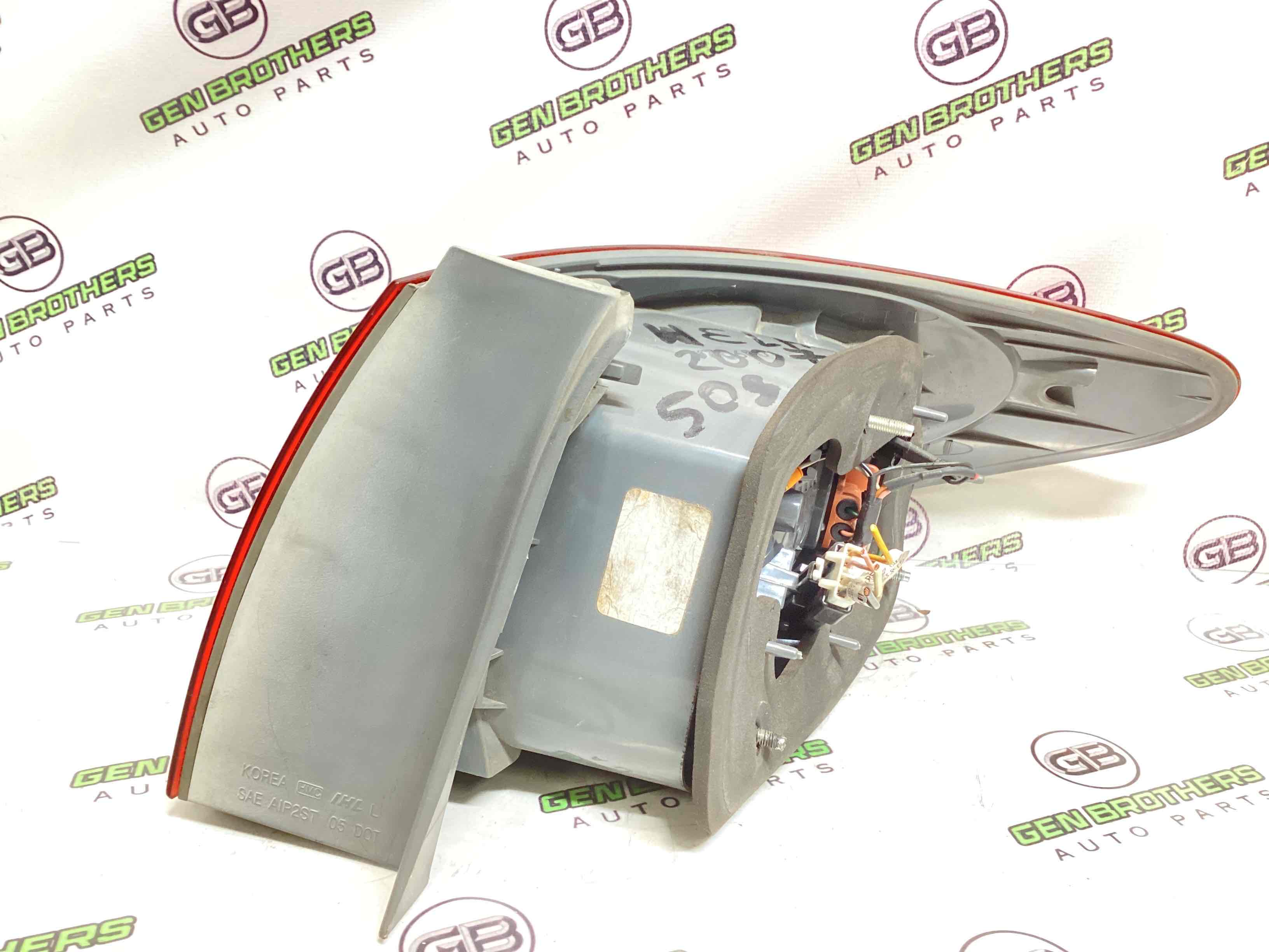 Ліхтар задній лівий