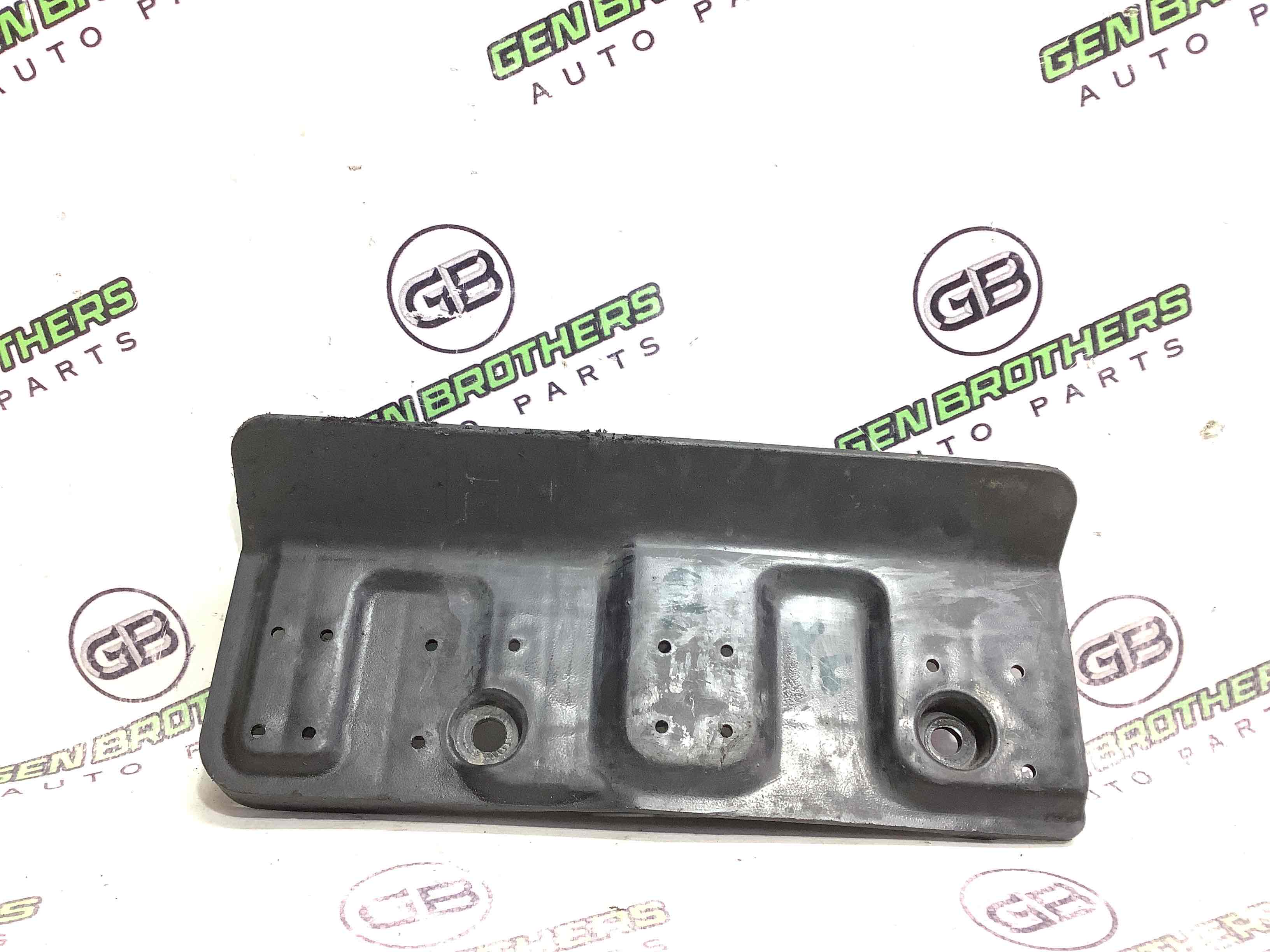 Пластикові елементи салону