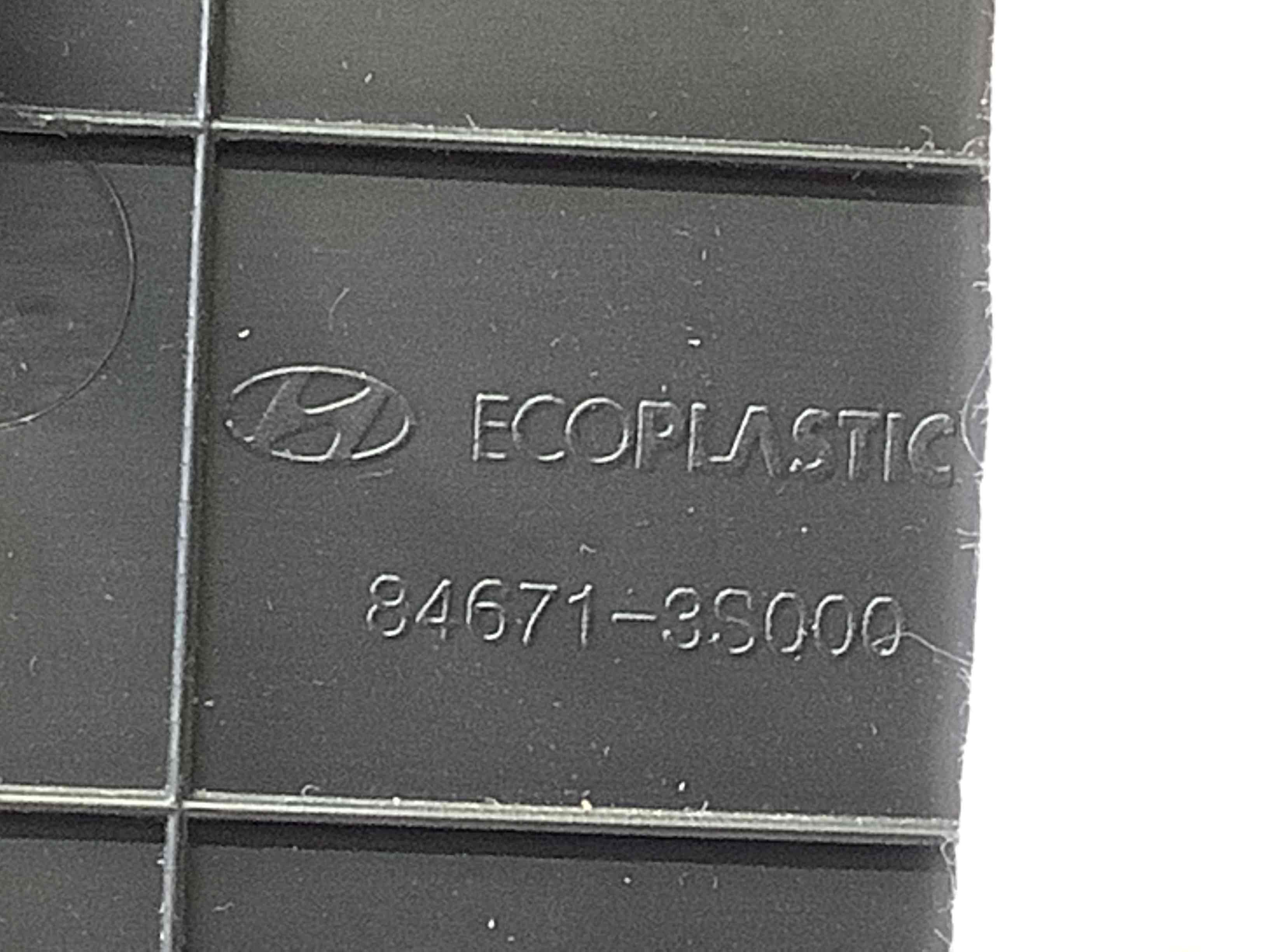 Оздоблення центральної консолі