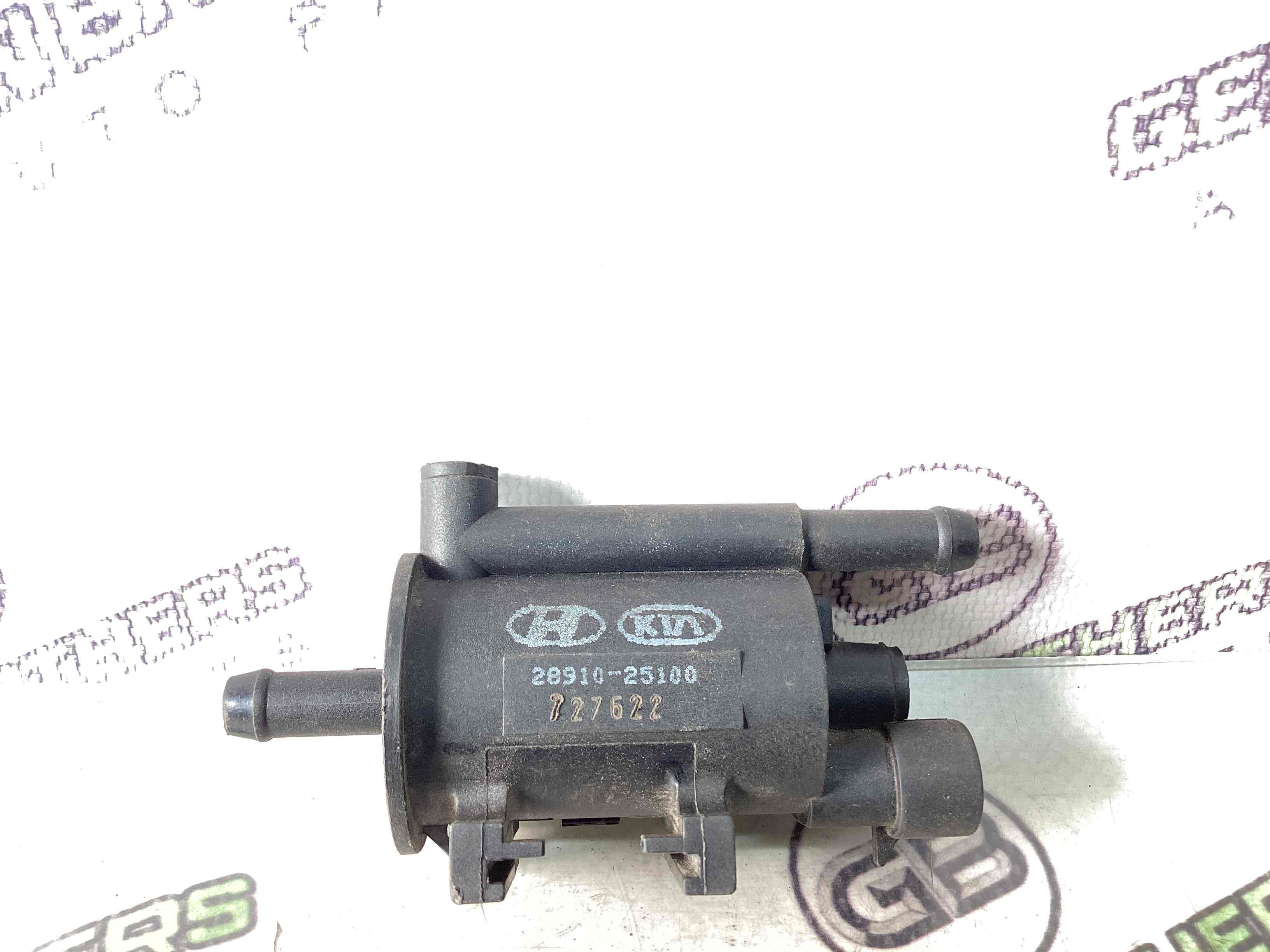 Клапан вакуумний