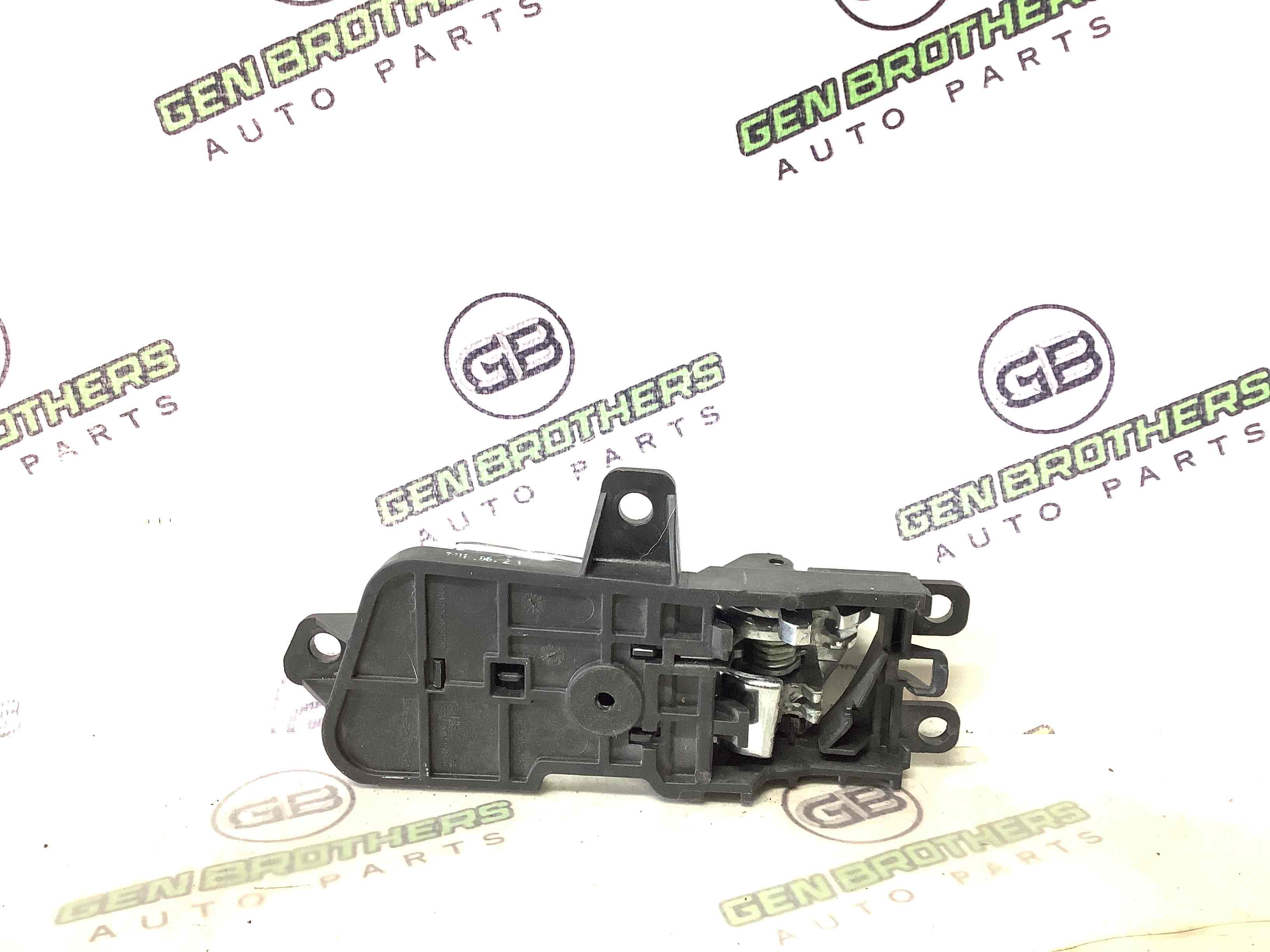 Ручка дверей салона внутренняя, поручень