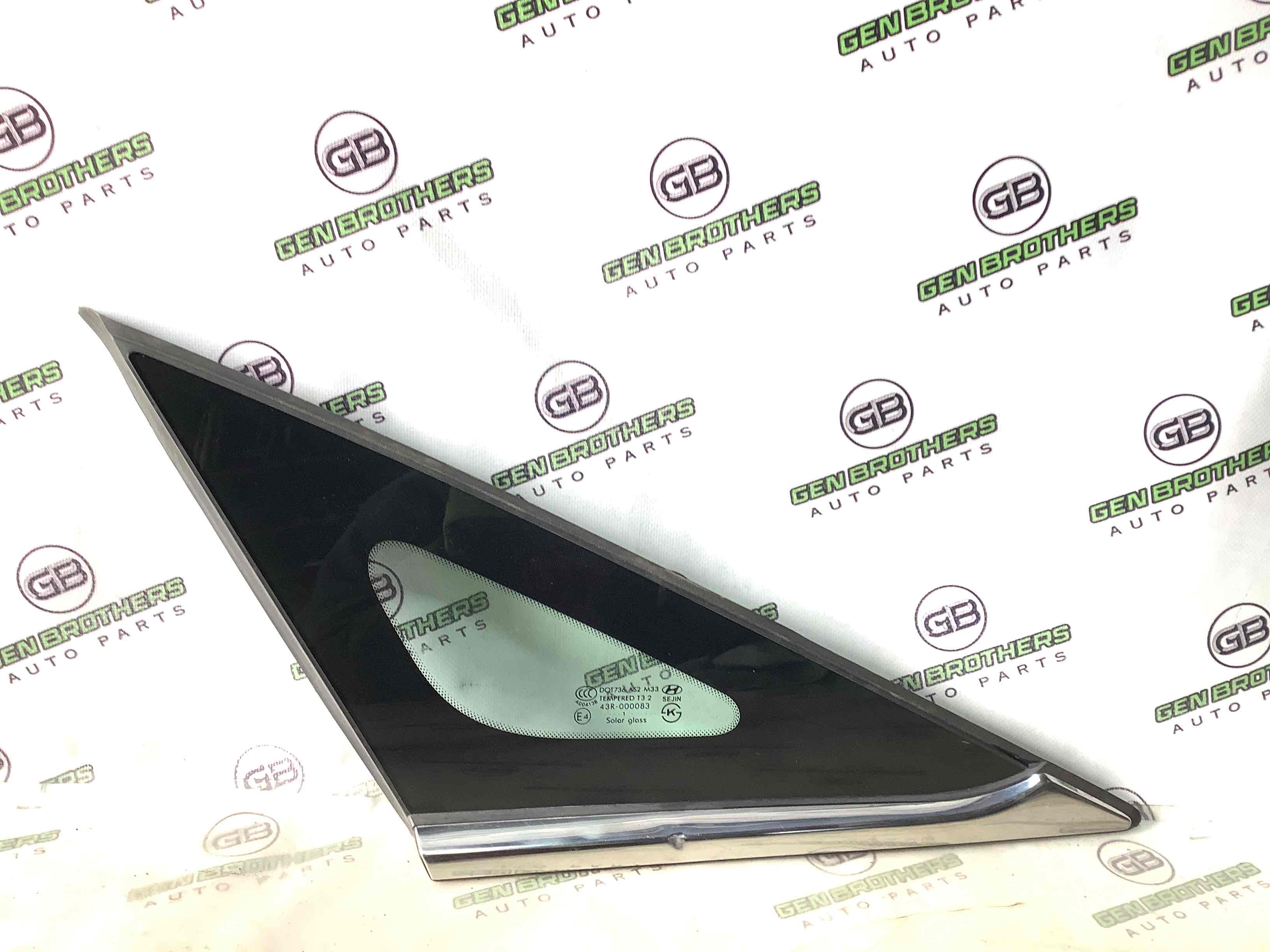 Скло кузовне бічне ліве