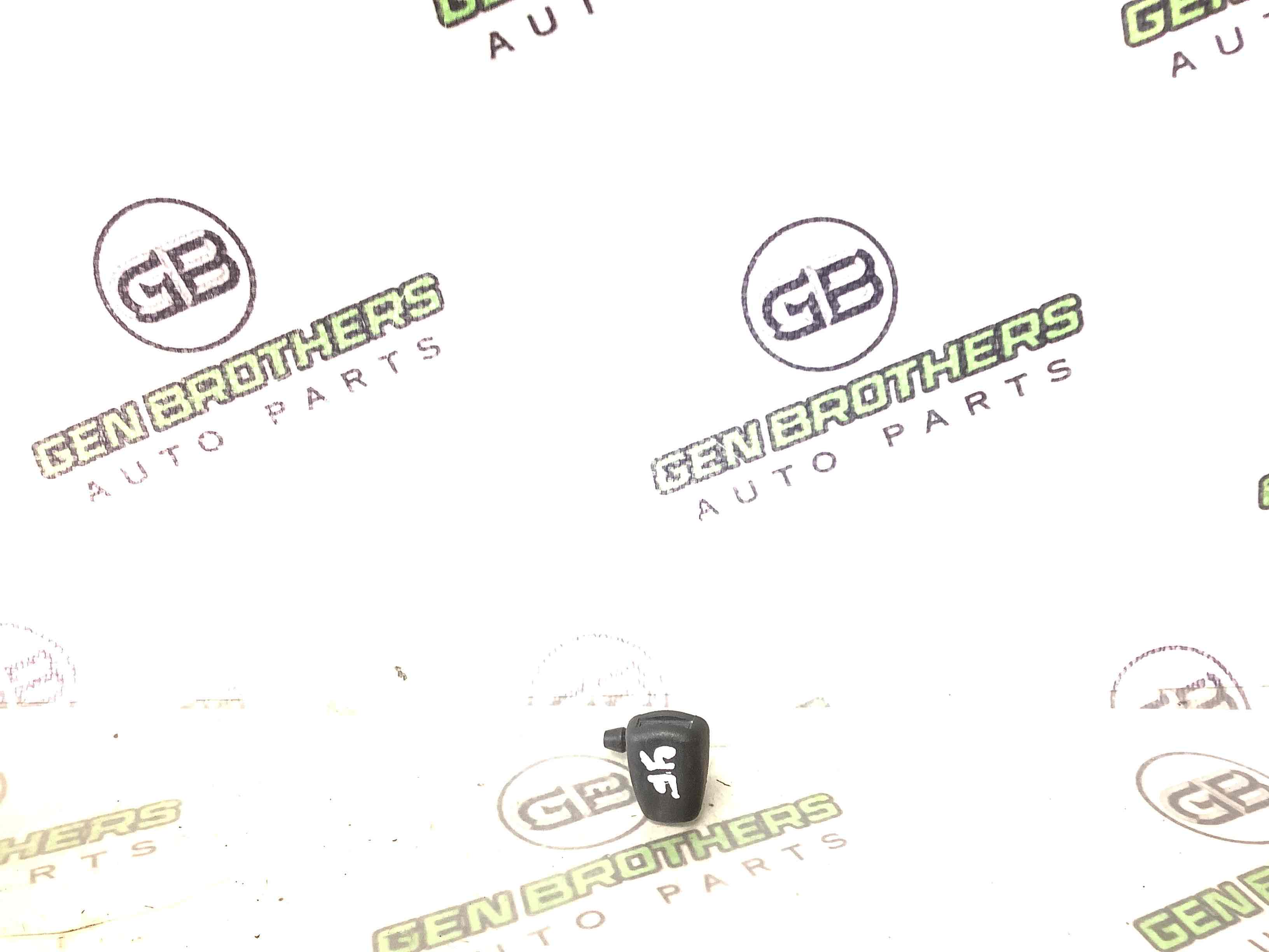 Форсунка омивача, насос омивача, шланг омивача