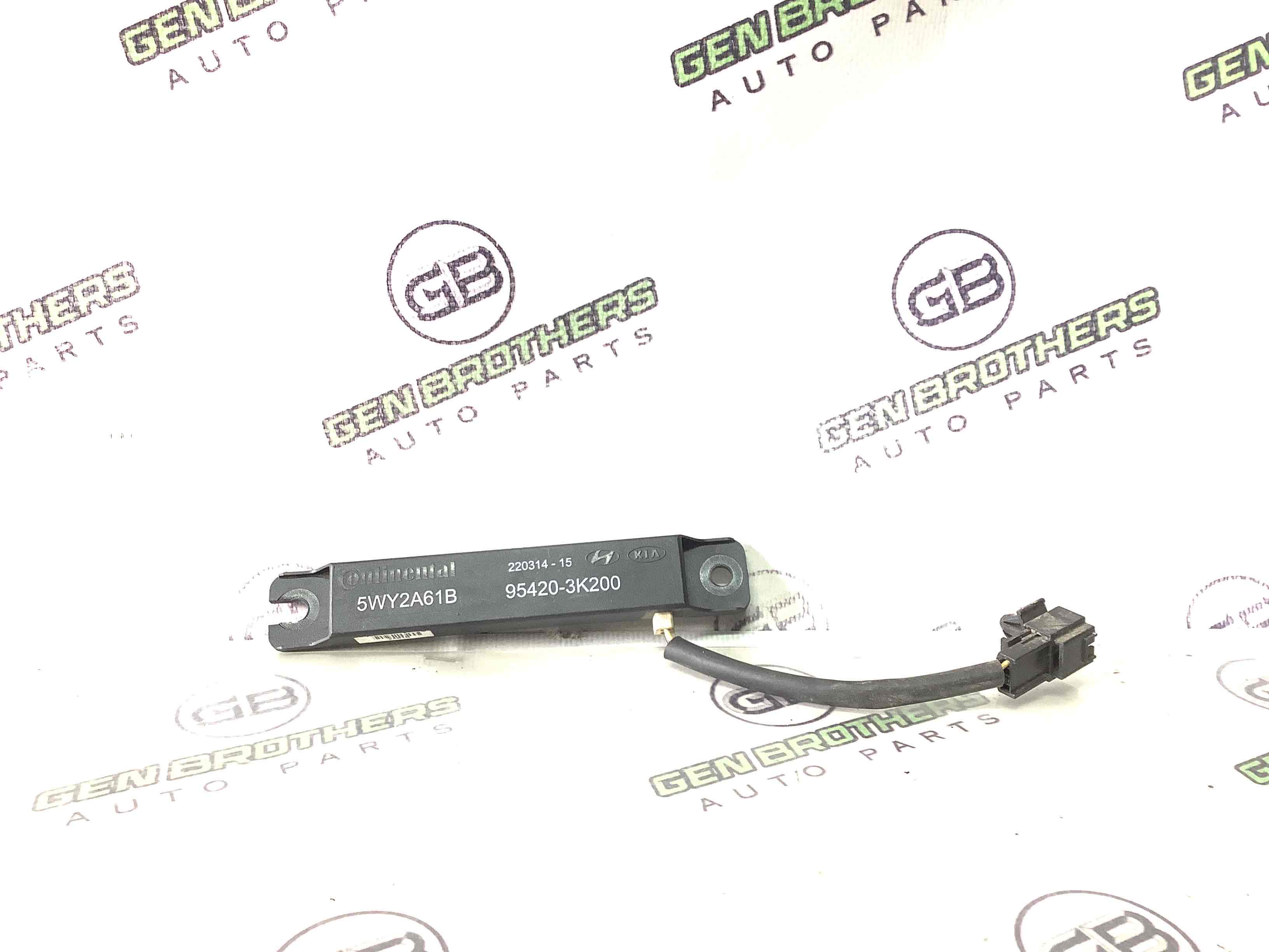 Антена, підсилювач антени