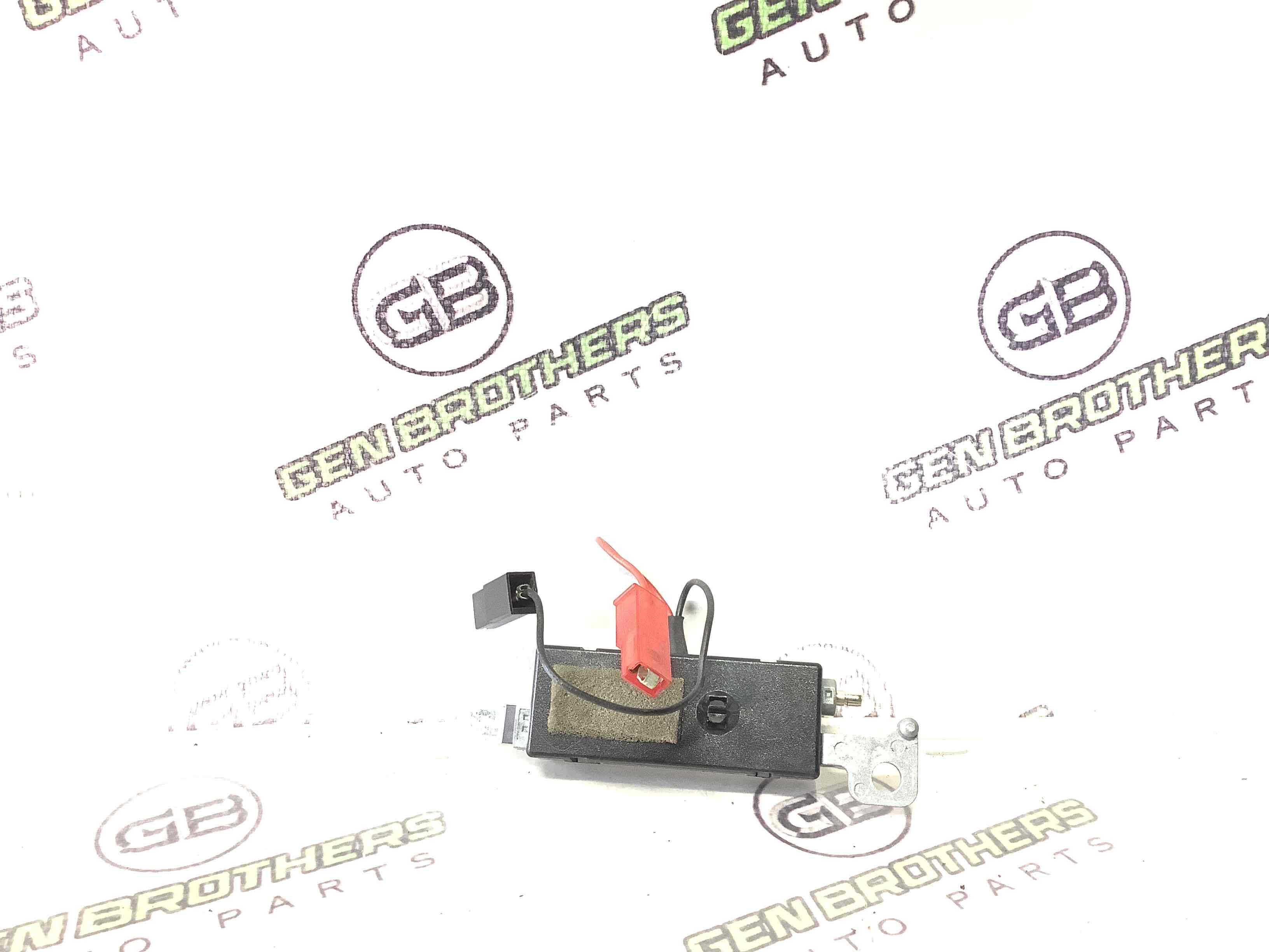 Антена, підсилювач антени