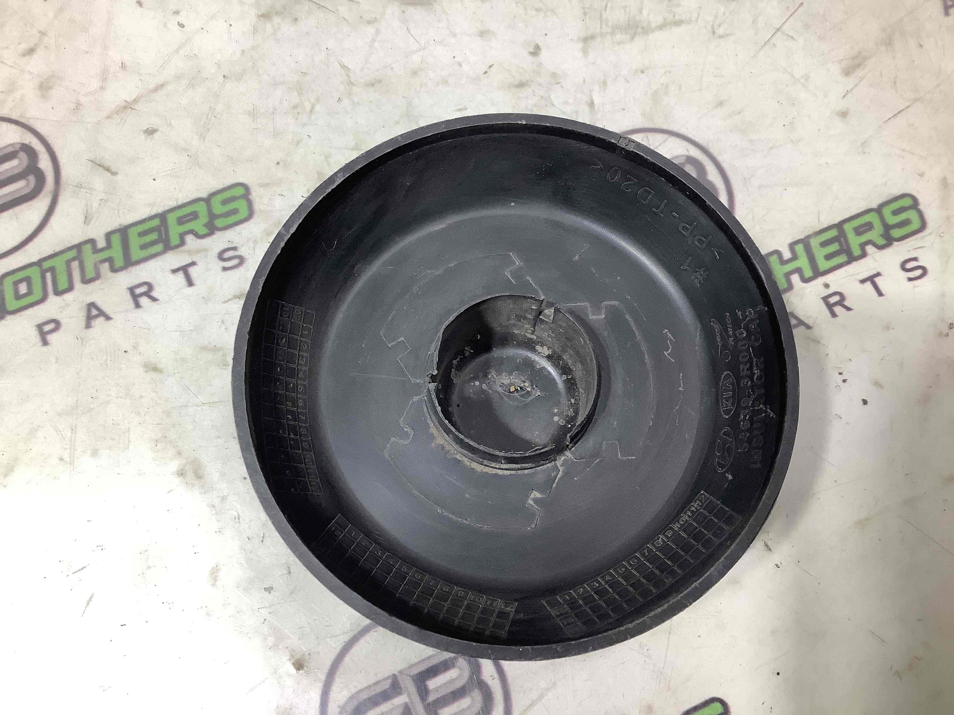 Амортизатор передній лівий