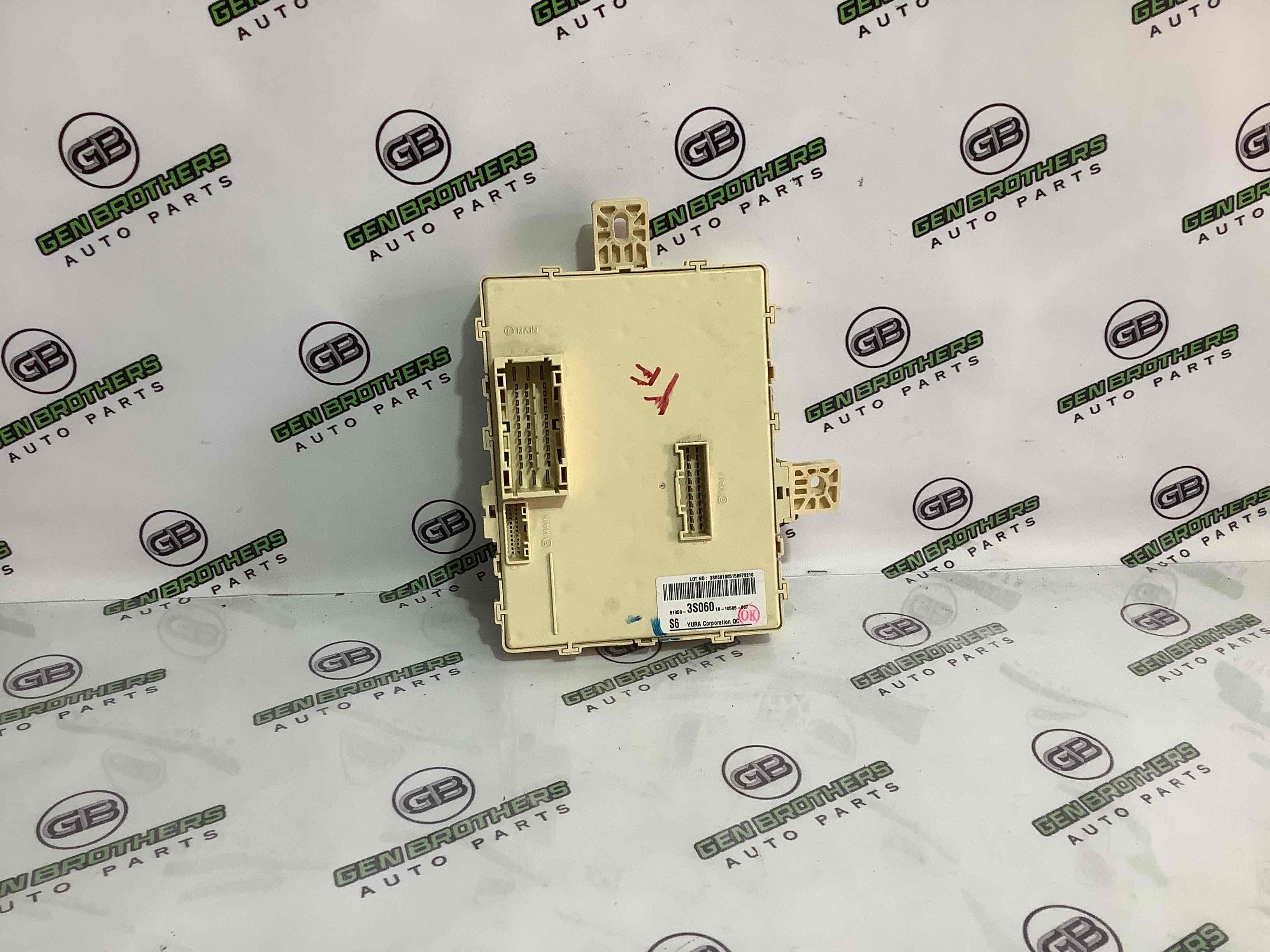 Блок запобіжників (блок реле)