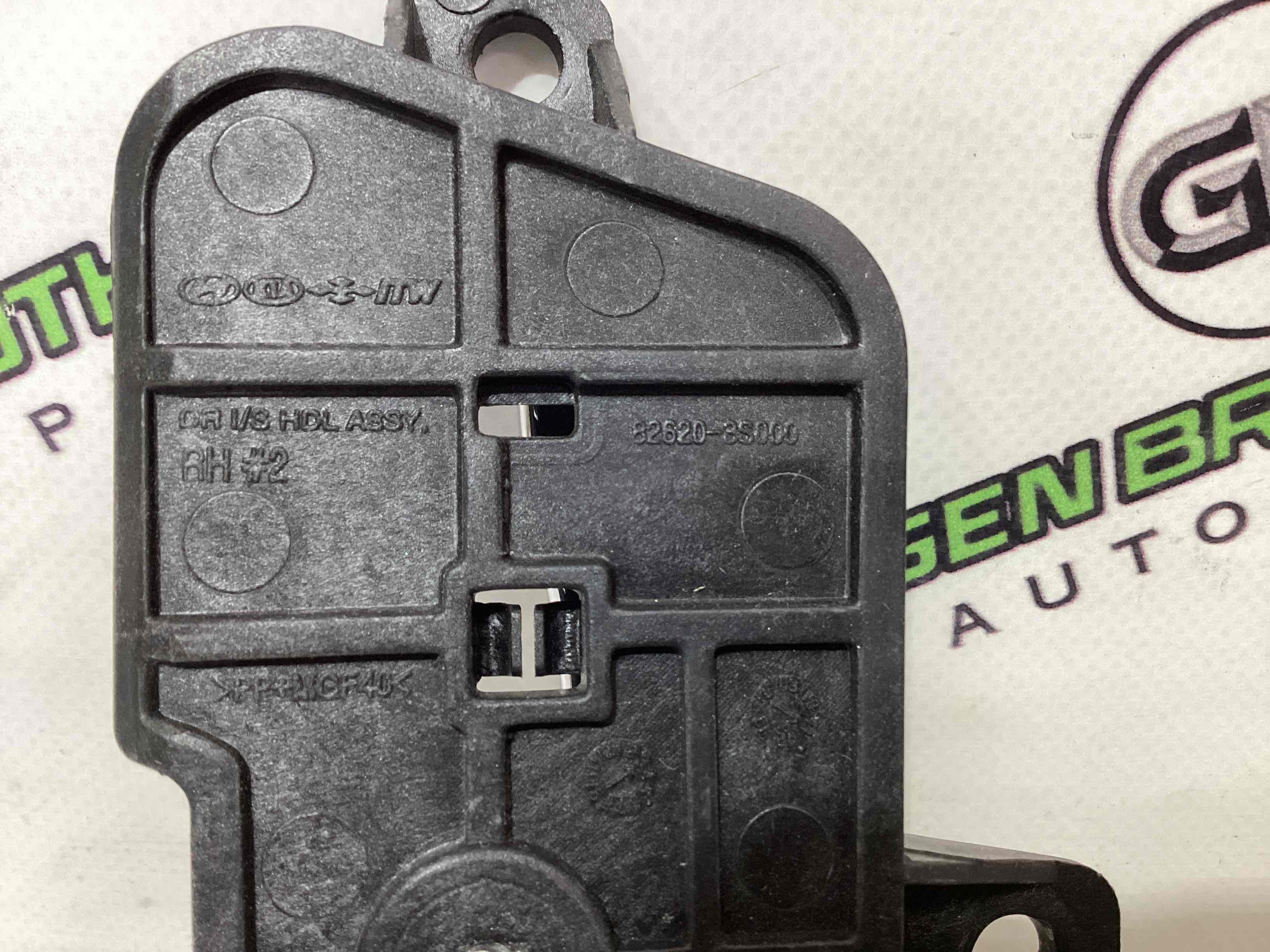 Ручка дверей салону внутрішня, поручень