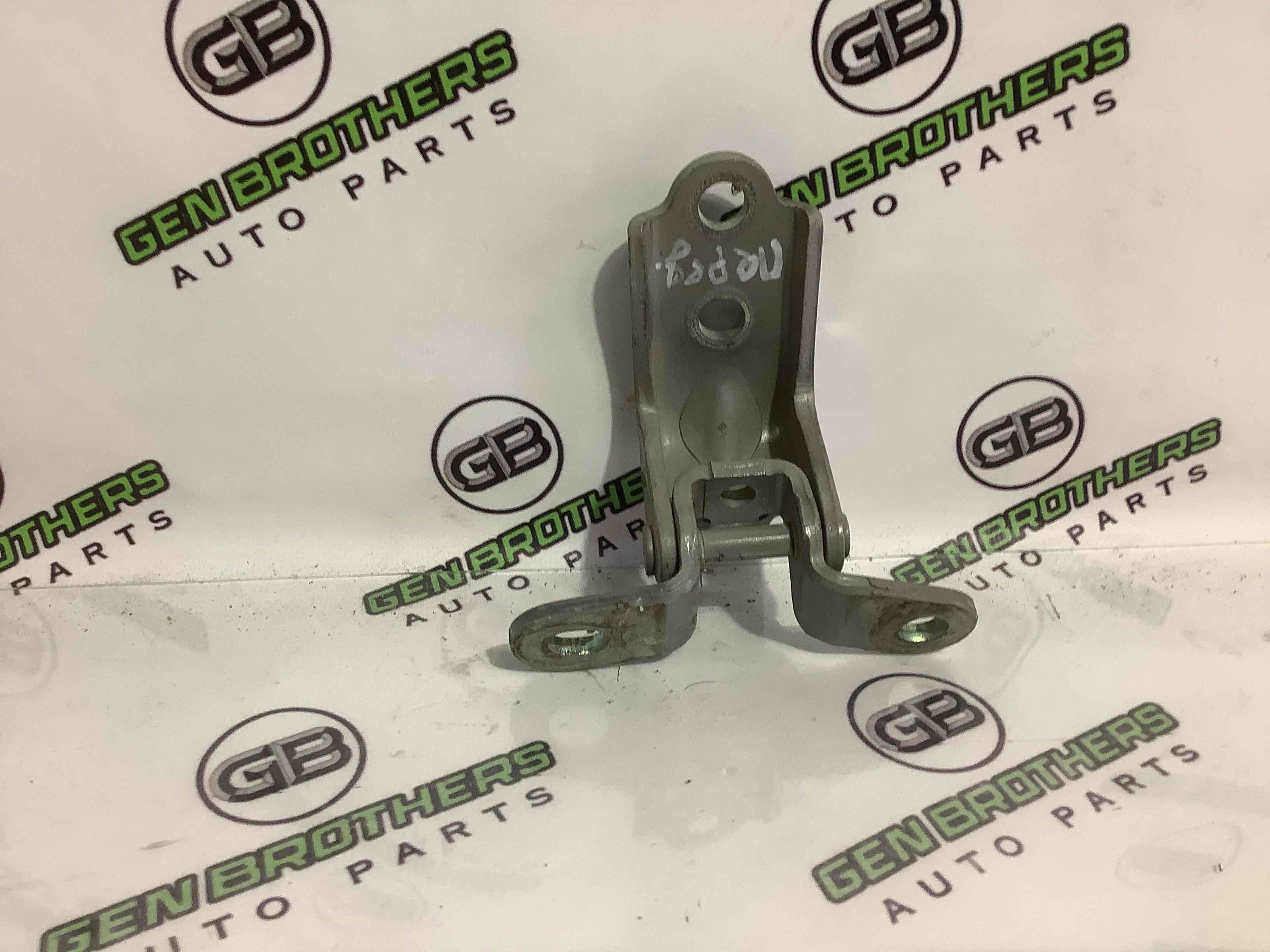 Петля двері, замок двері