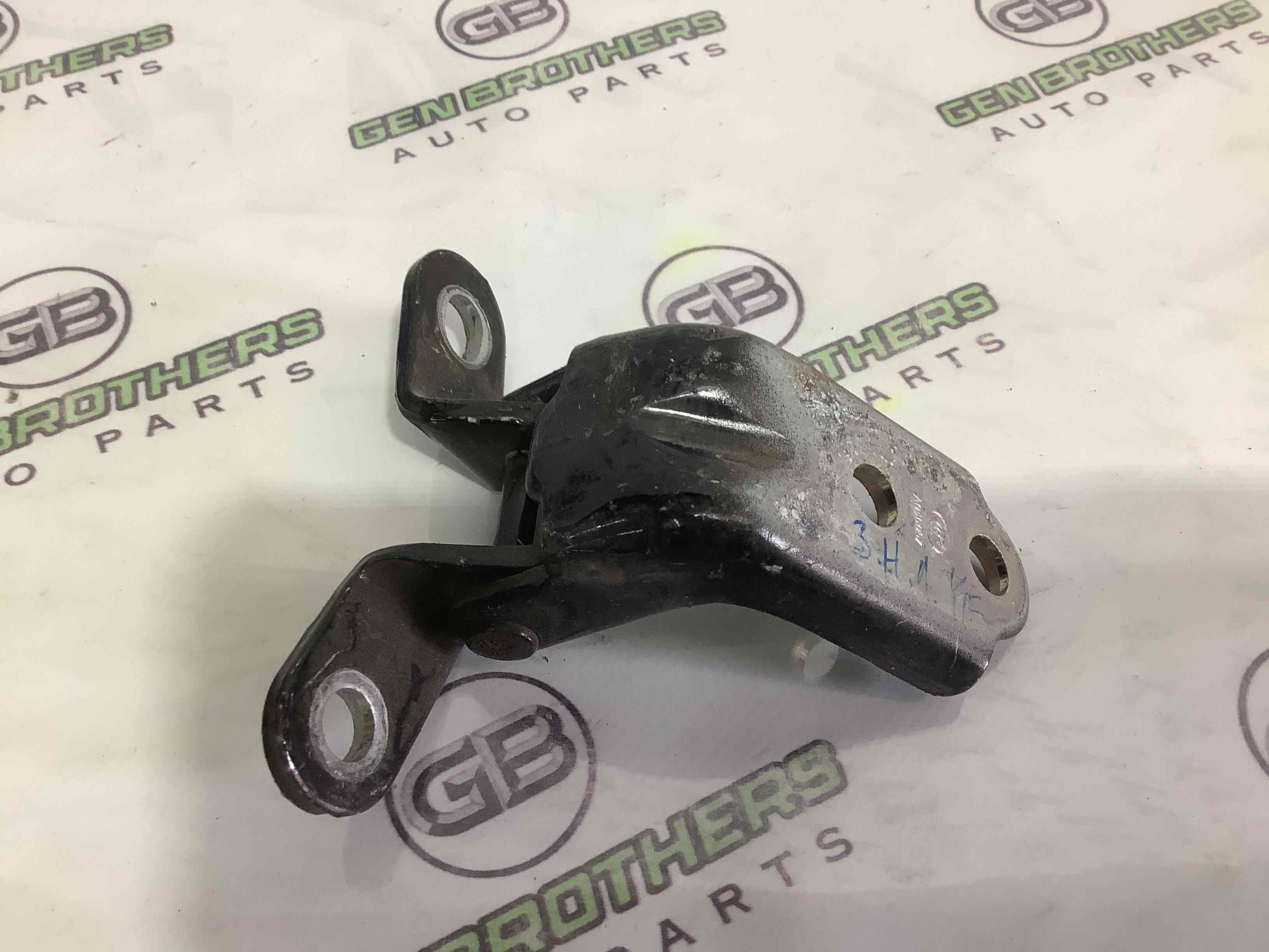 Петля двері, замок двері