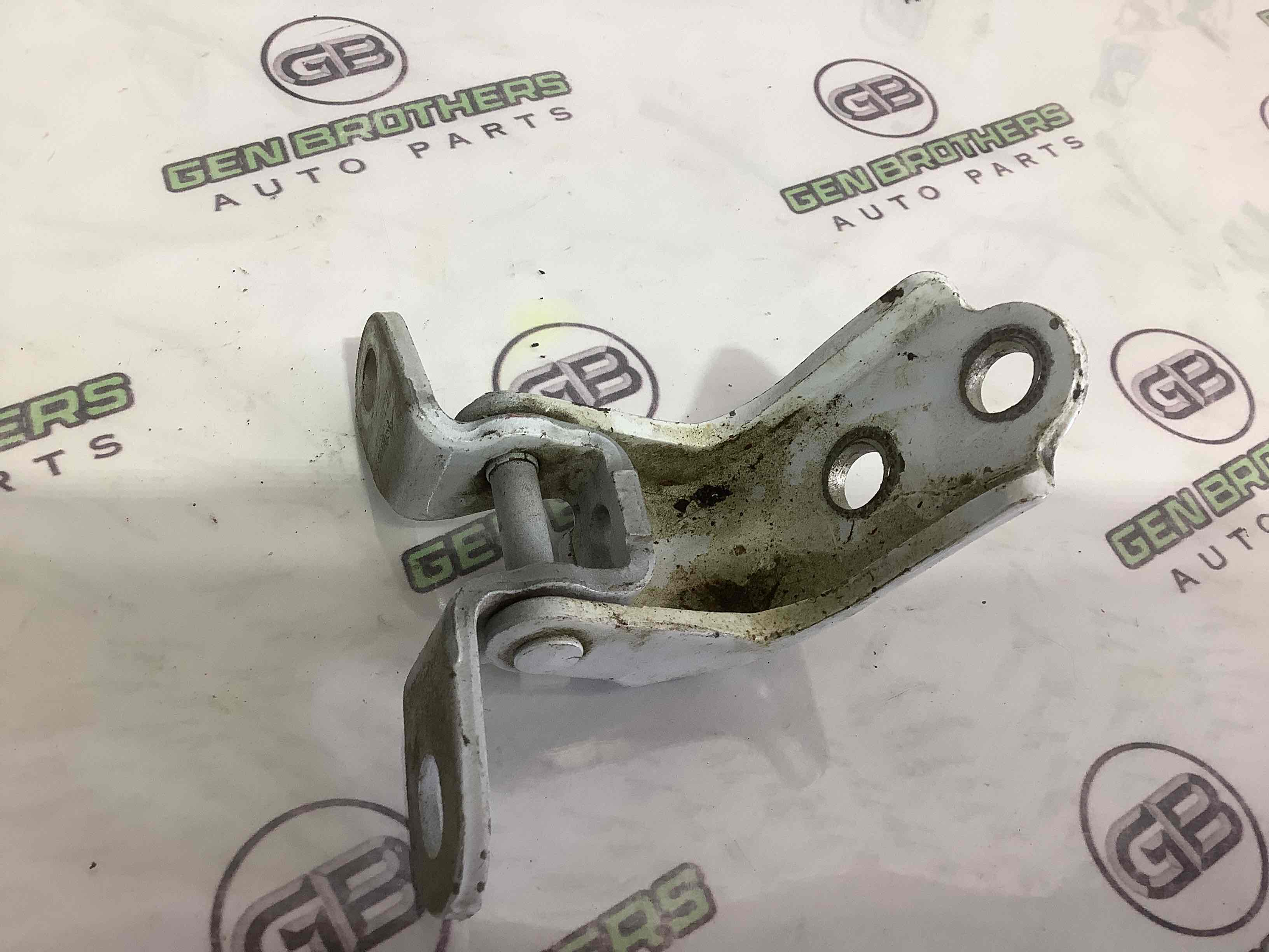 Петля двері, замок двері