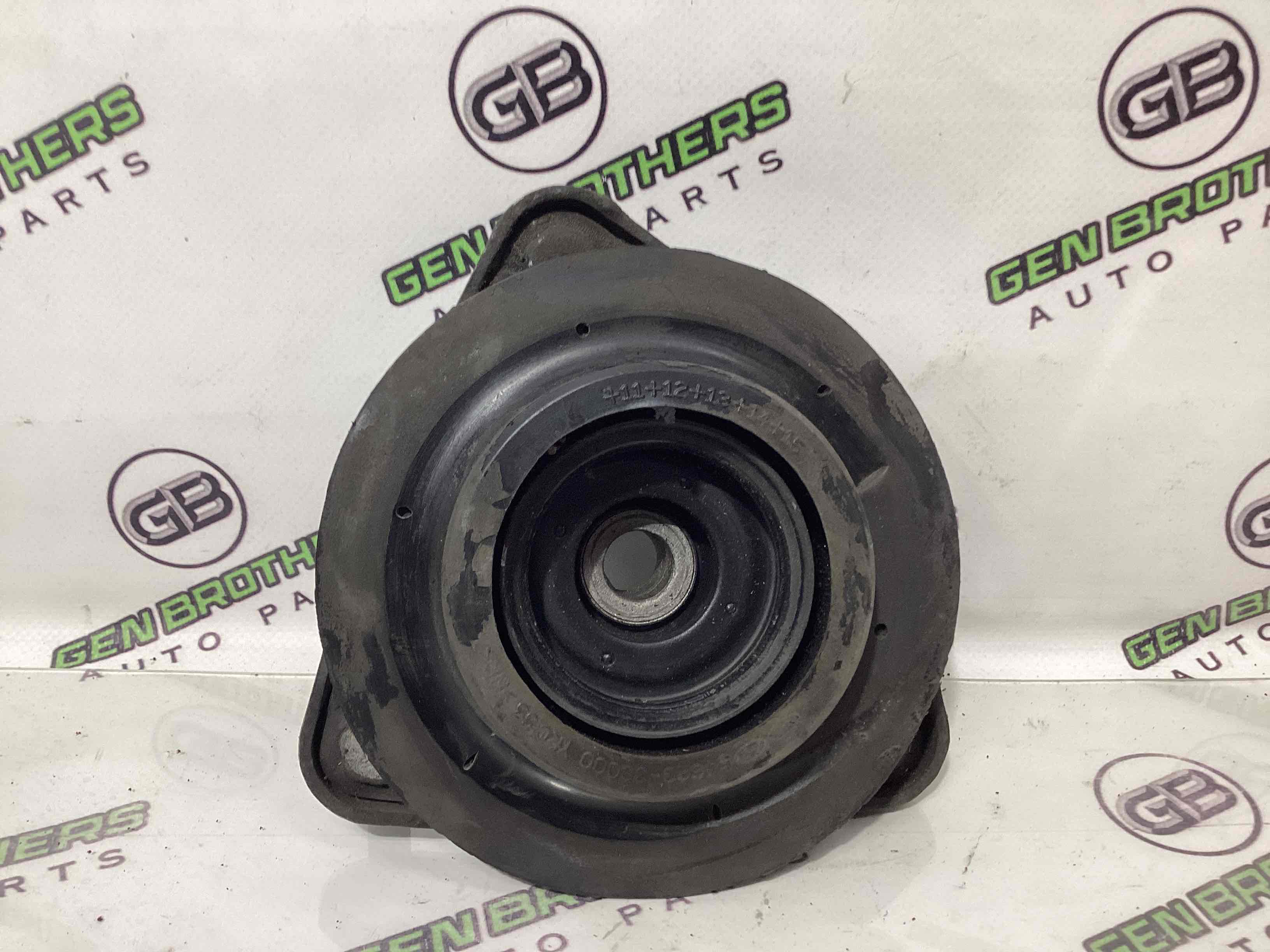 Опора переднього амортизатора