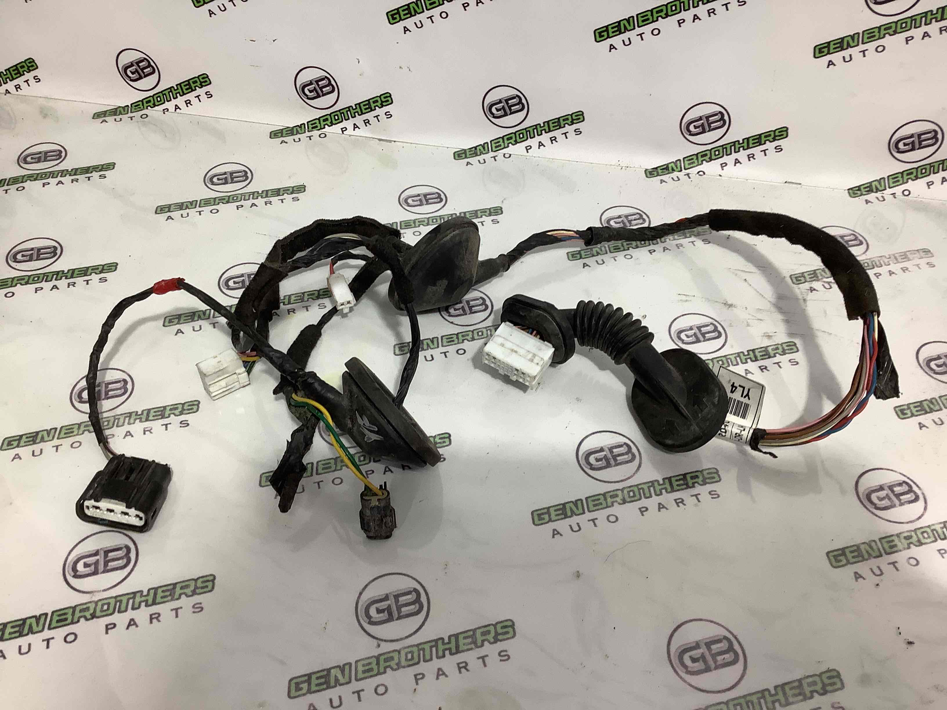 Електропроводка дверей, кришки багажника коса