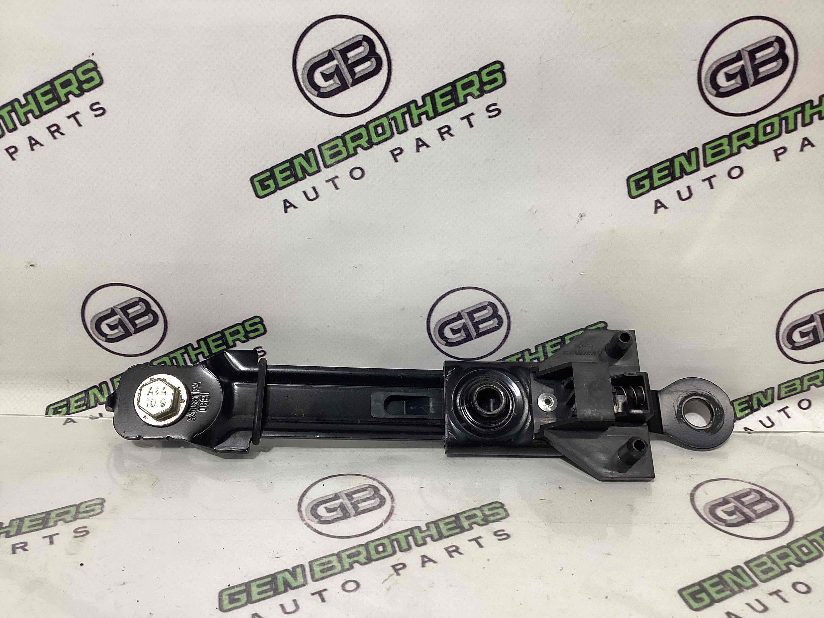 Регулятор висоти ременя безпеки