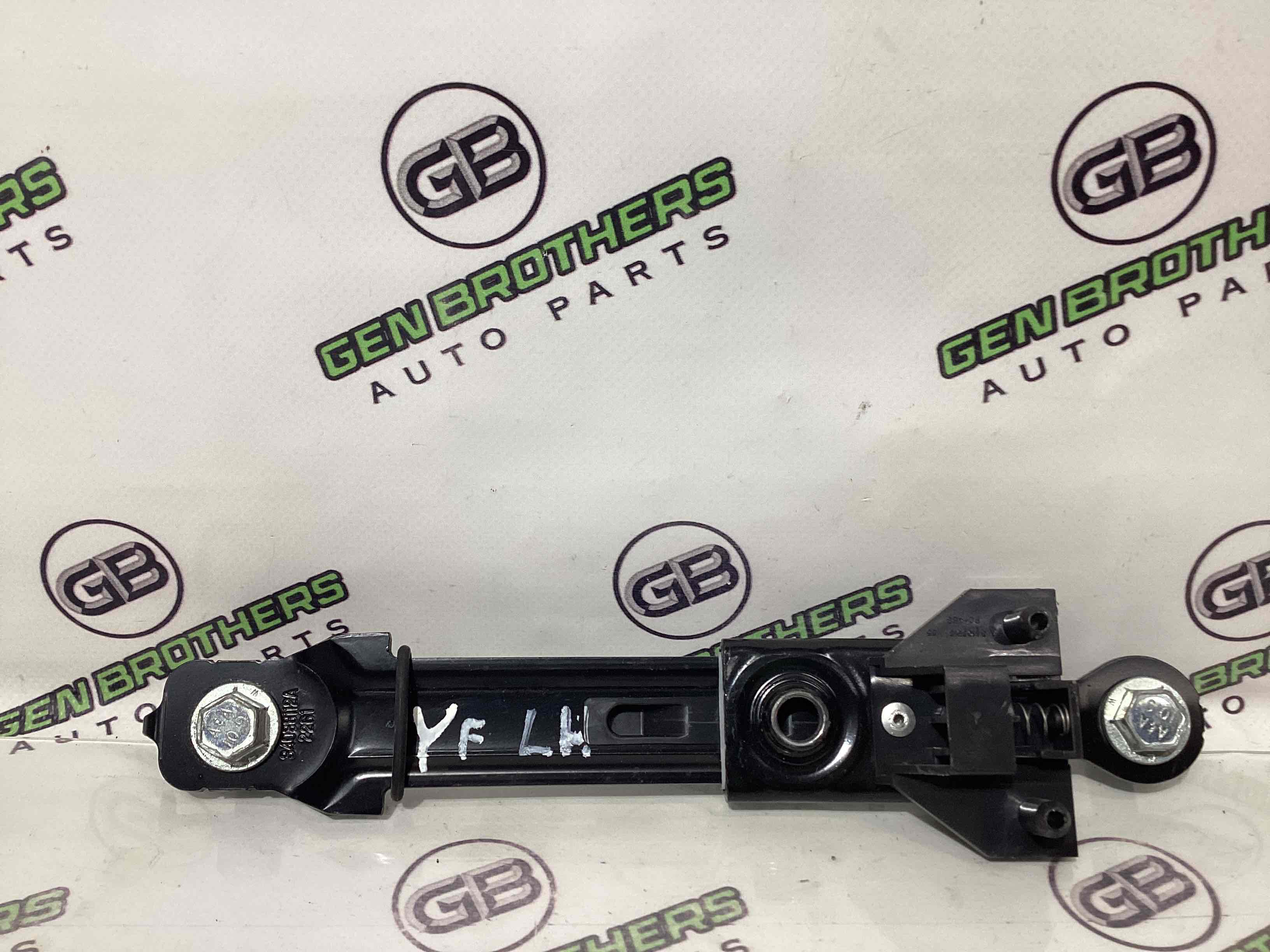 Регулятор висоти ременя безпеки