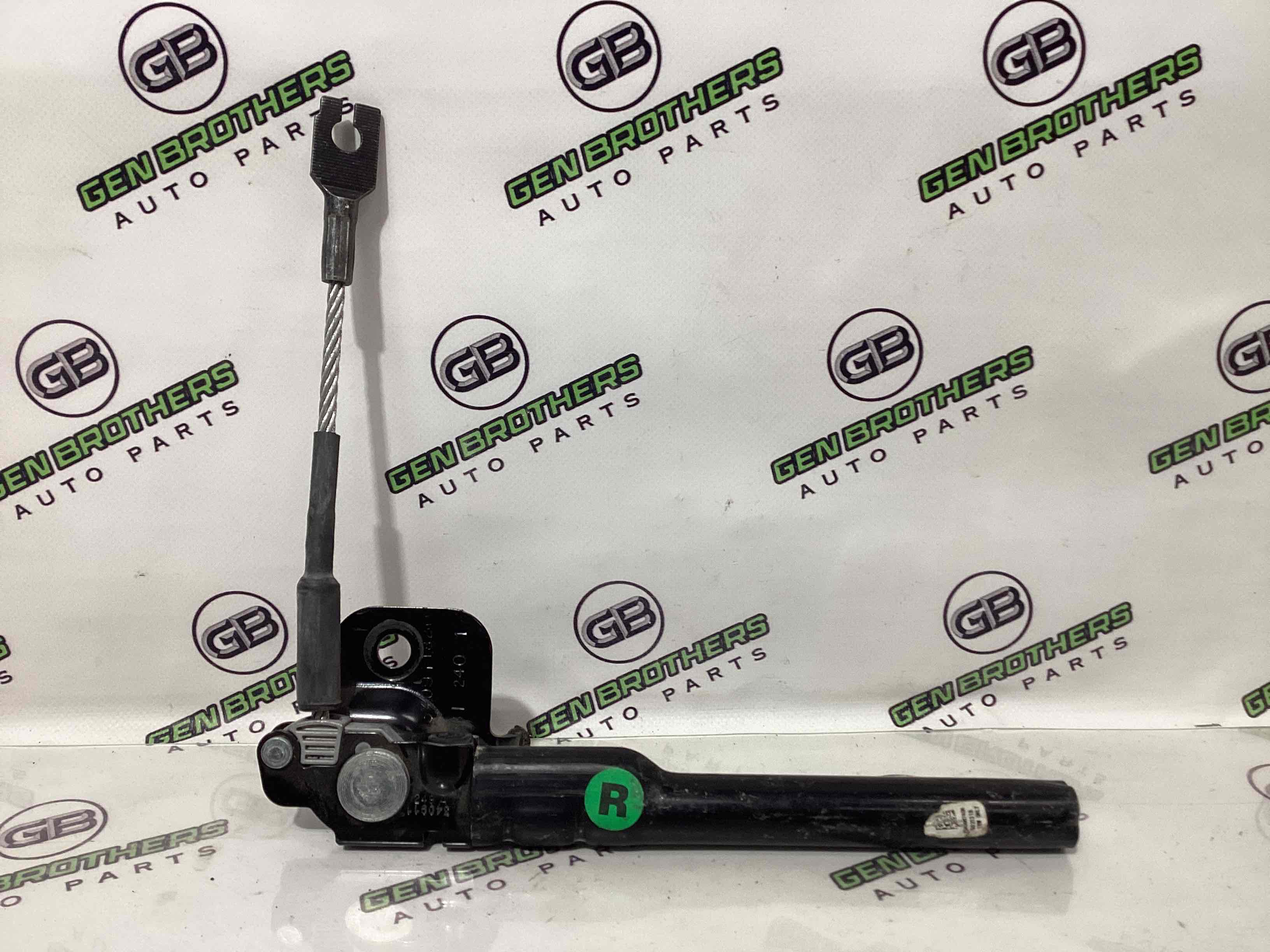 Піропатрон ременя безпеки