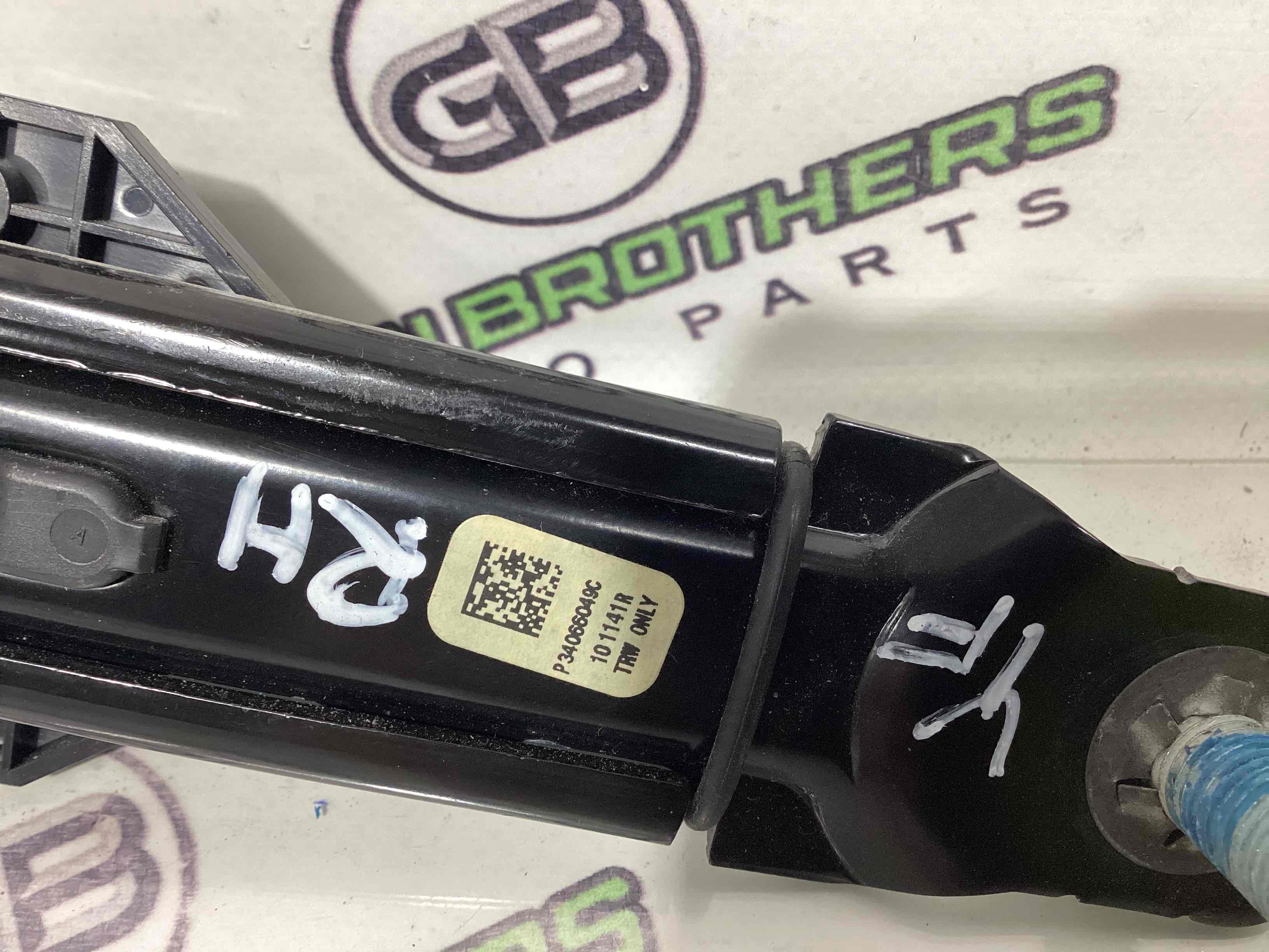 Регулятор висоти ременя безпеки