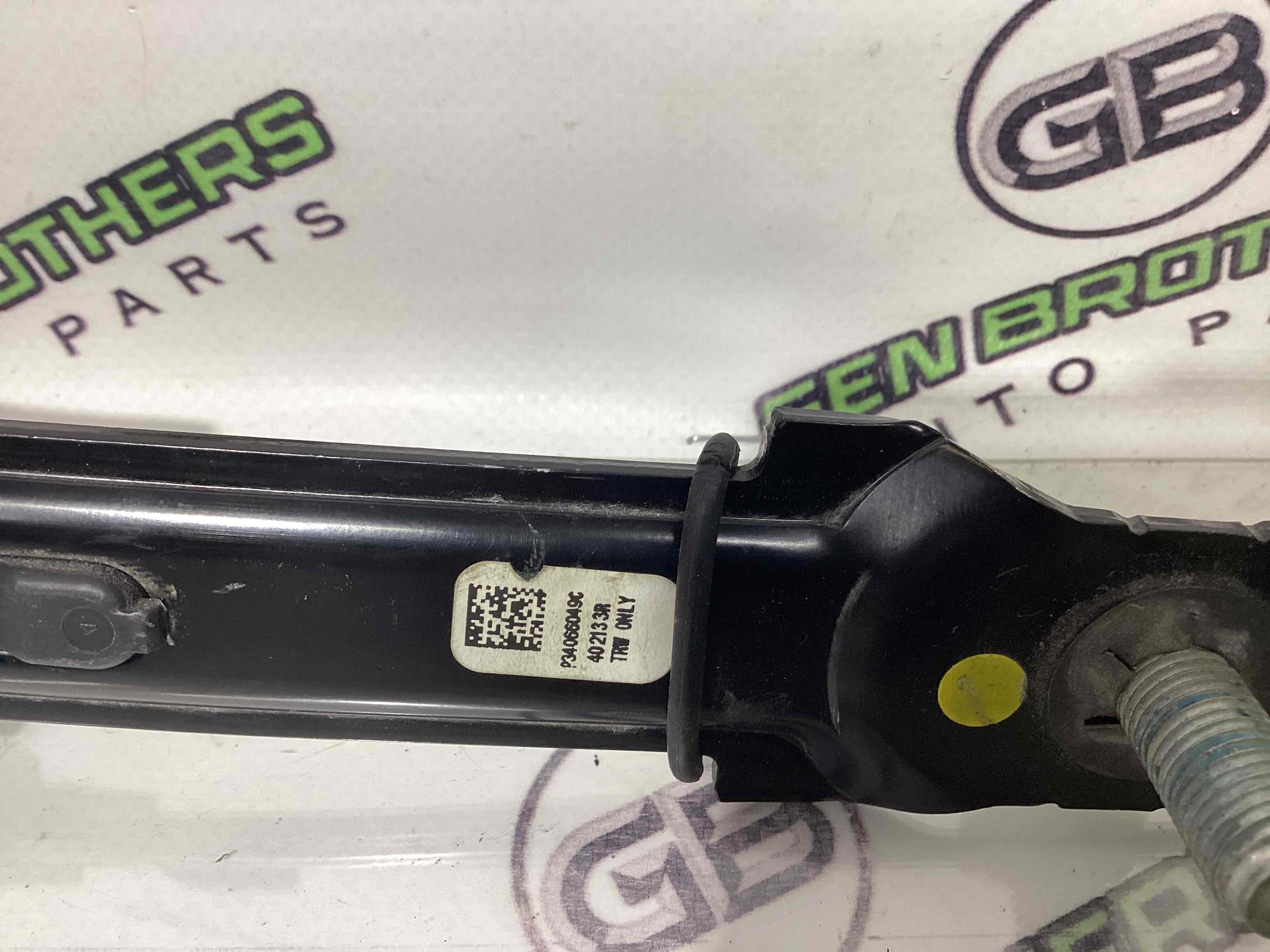 Регулятор висоти ременя безпеки