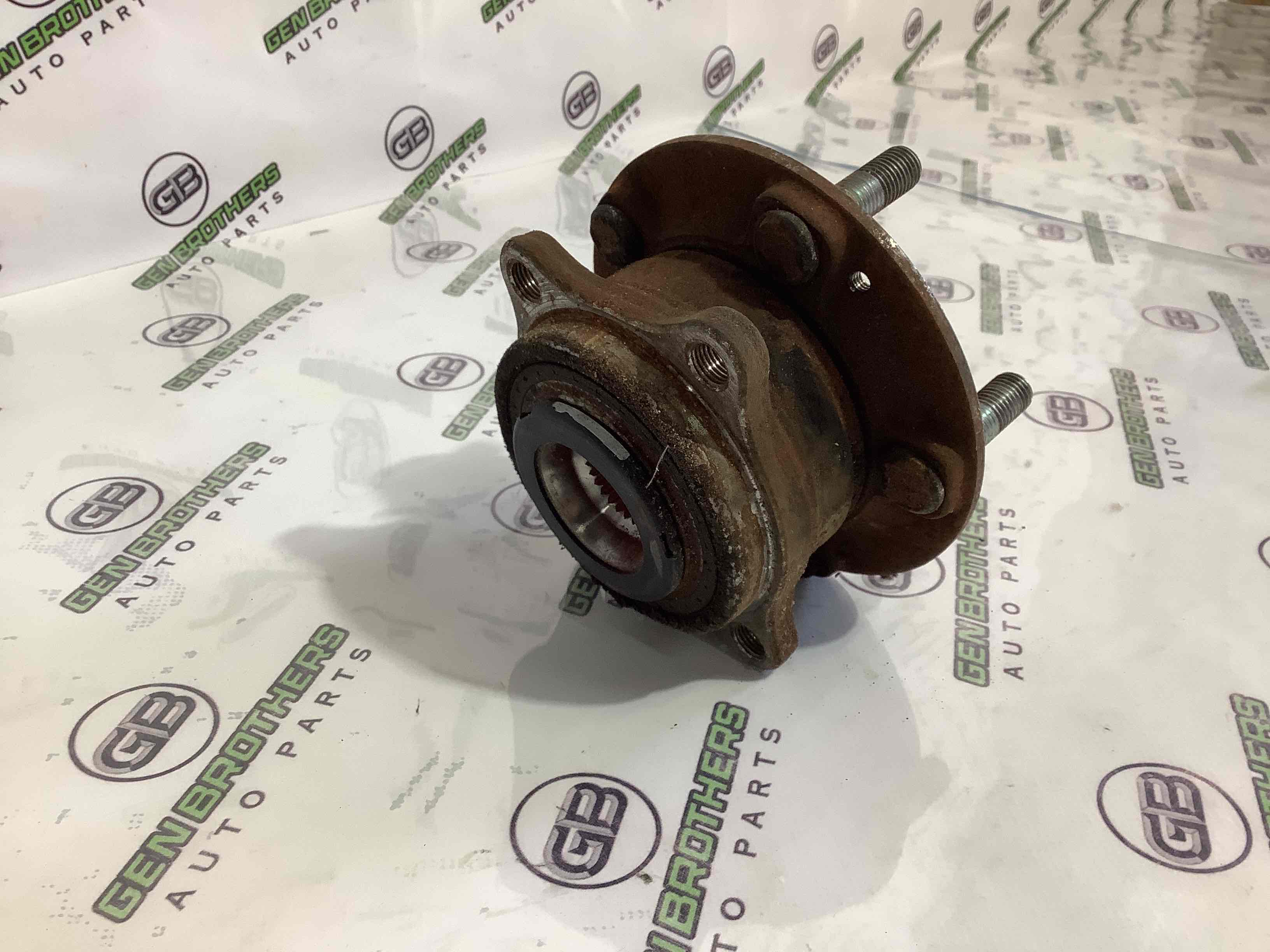 Ступиця передня