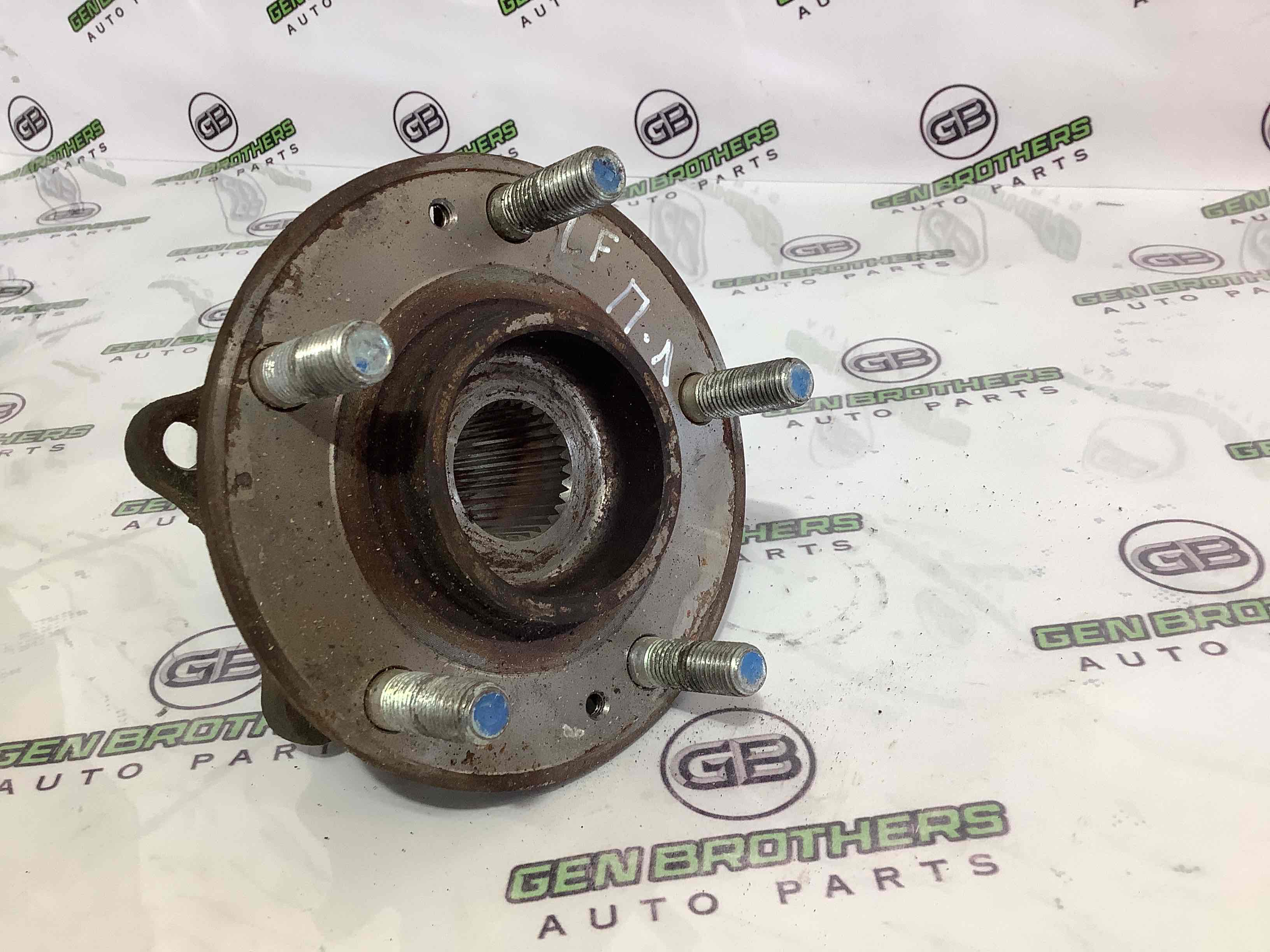 Ступиця передня