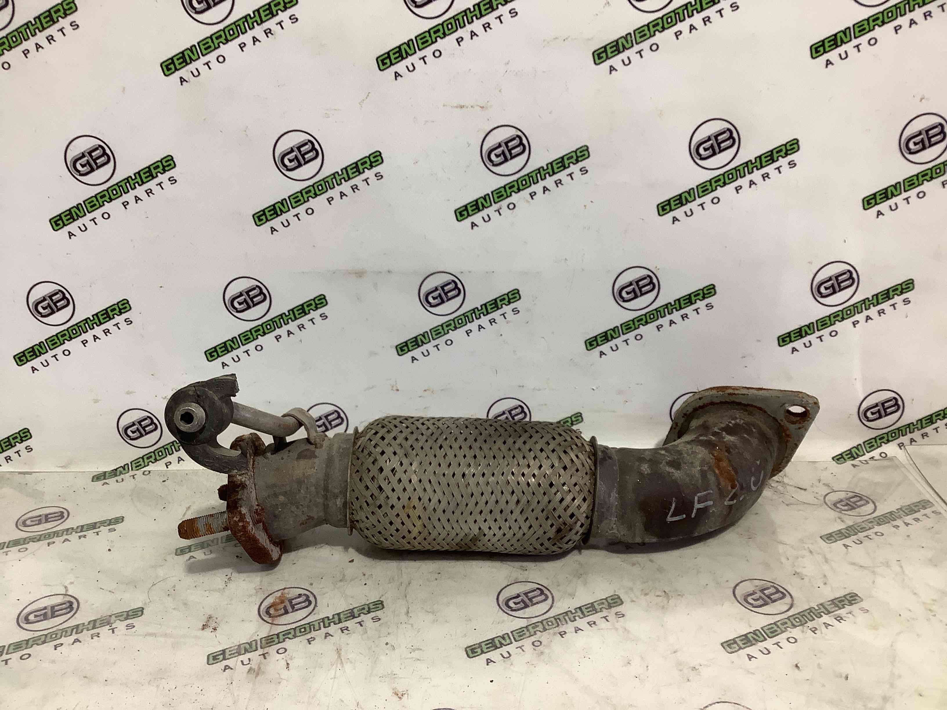 Приймальна труба глушника