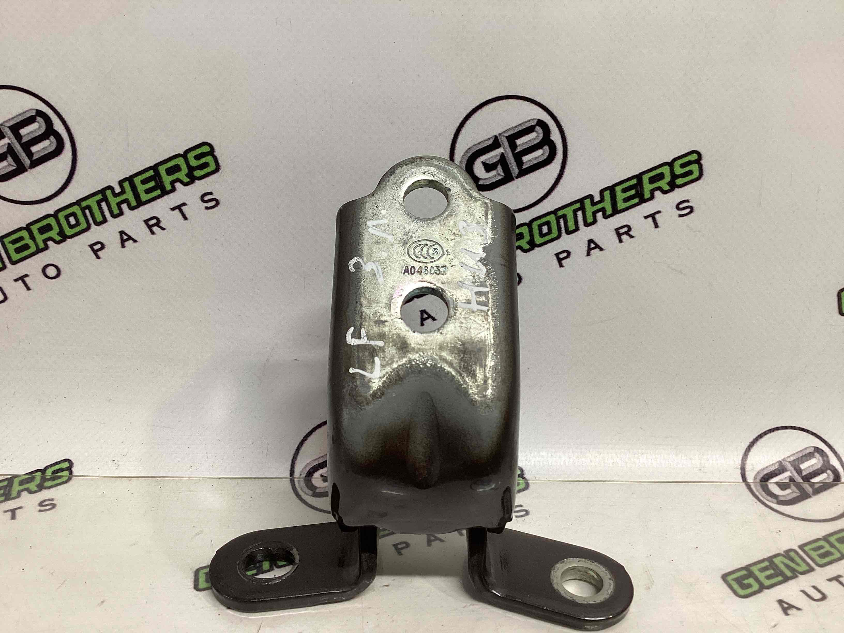 Петля двері, замок двері