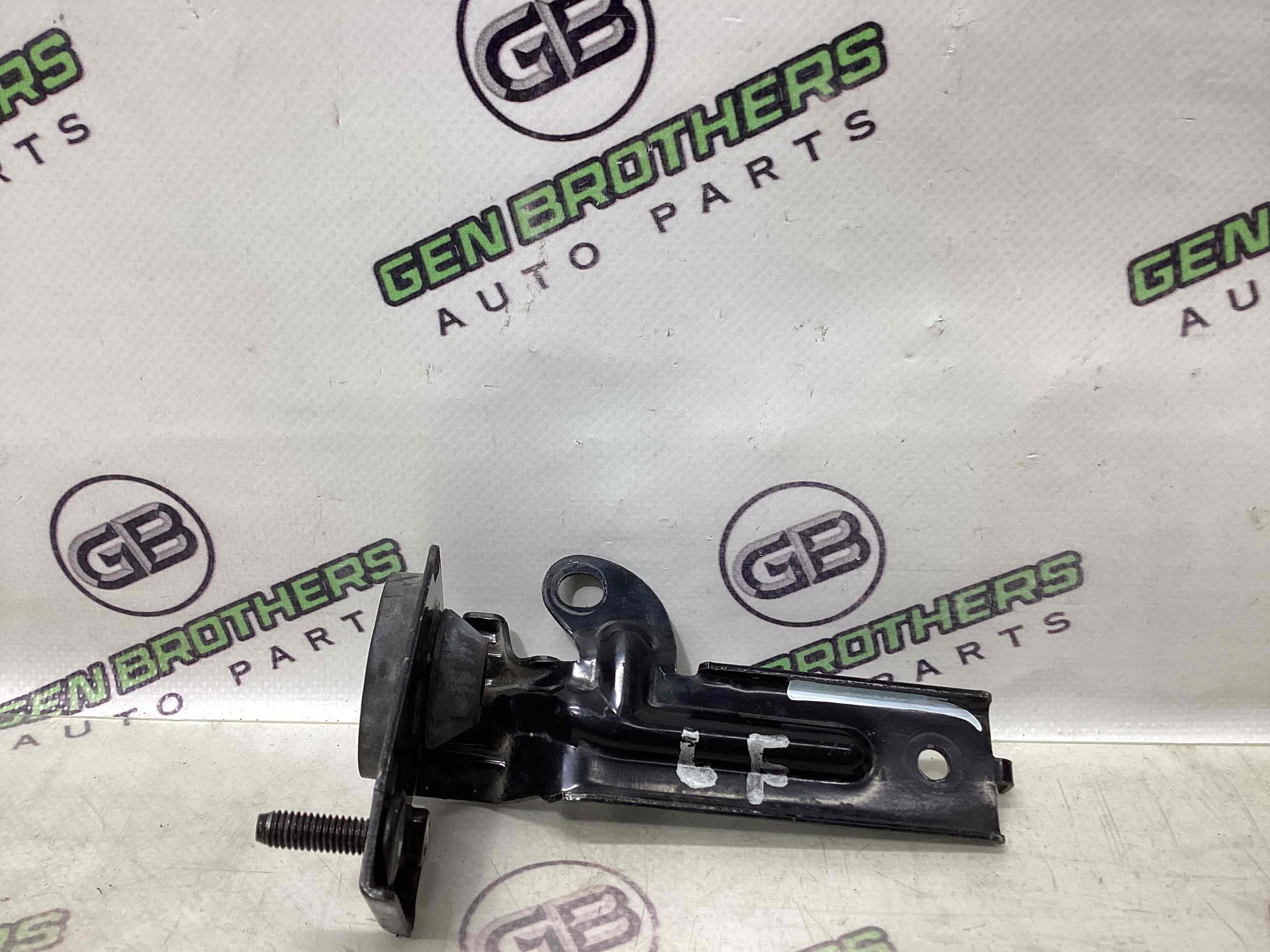 Кріплення, кронштейн