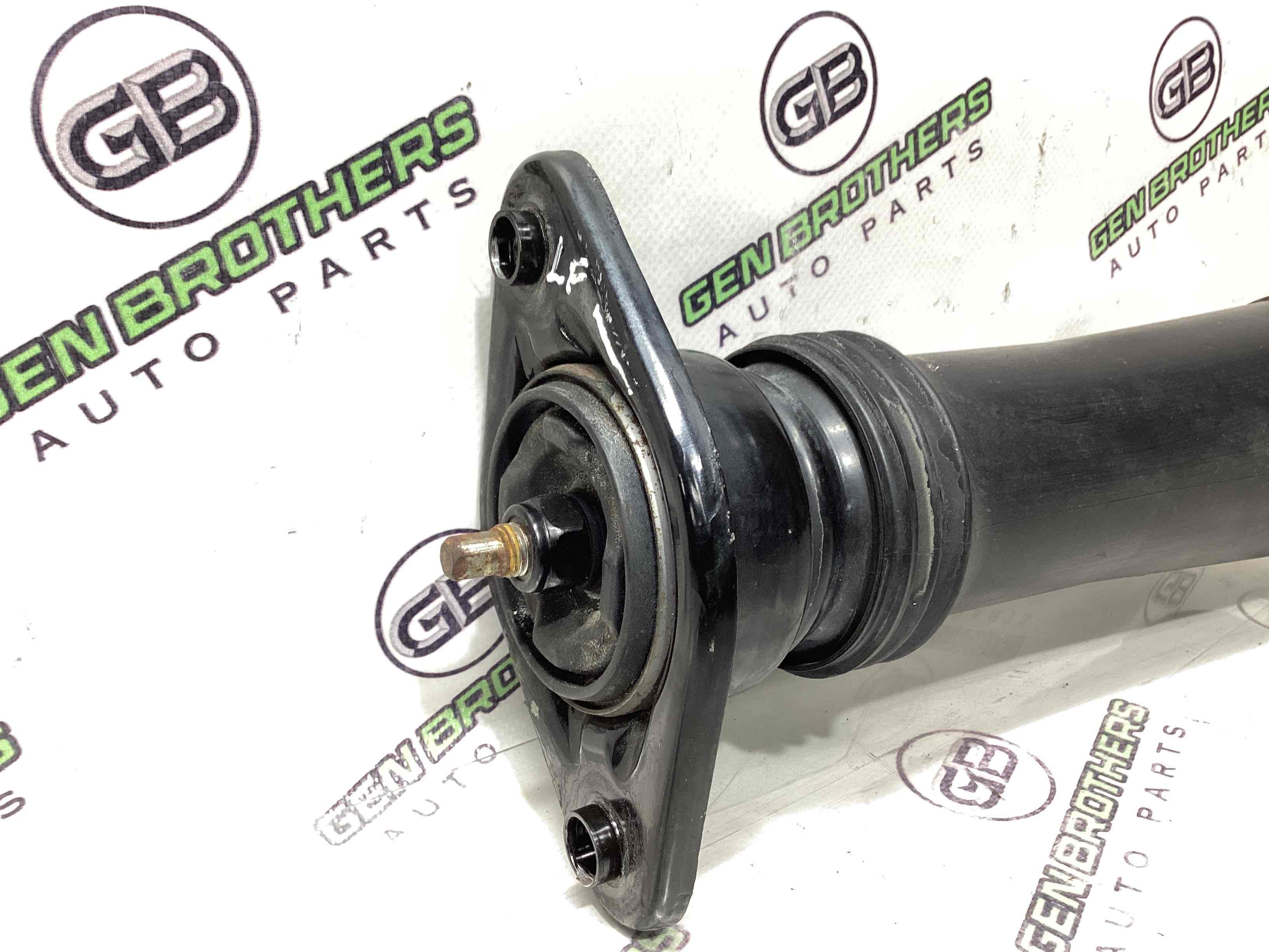 Амортизатор задній правий