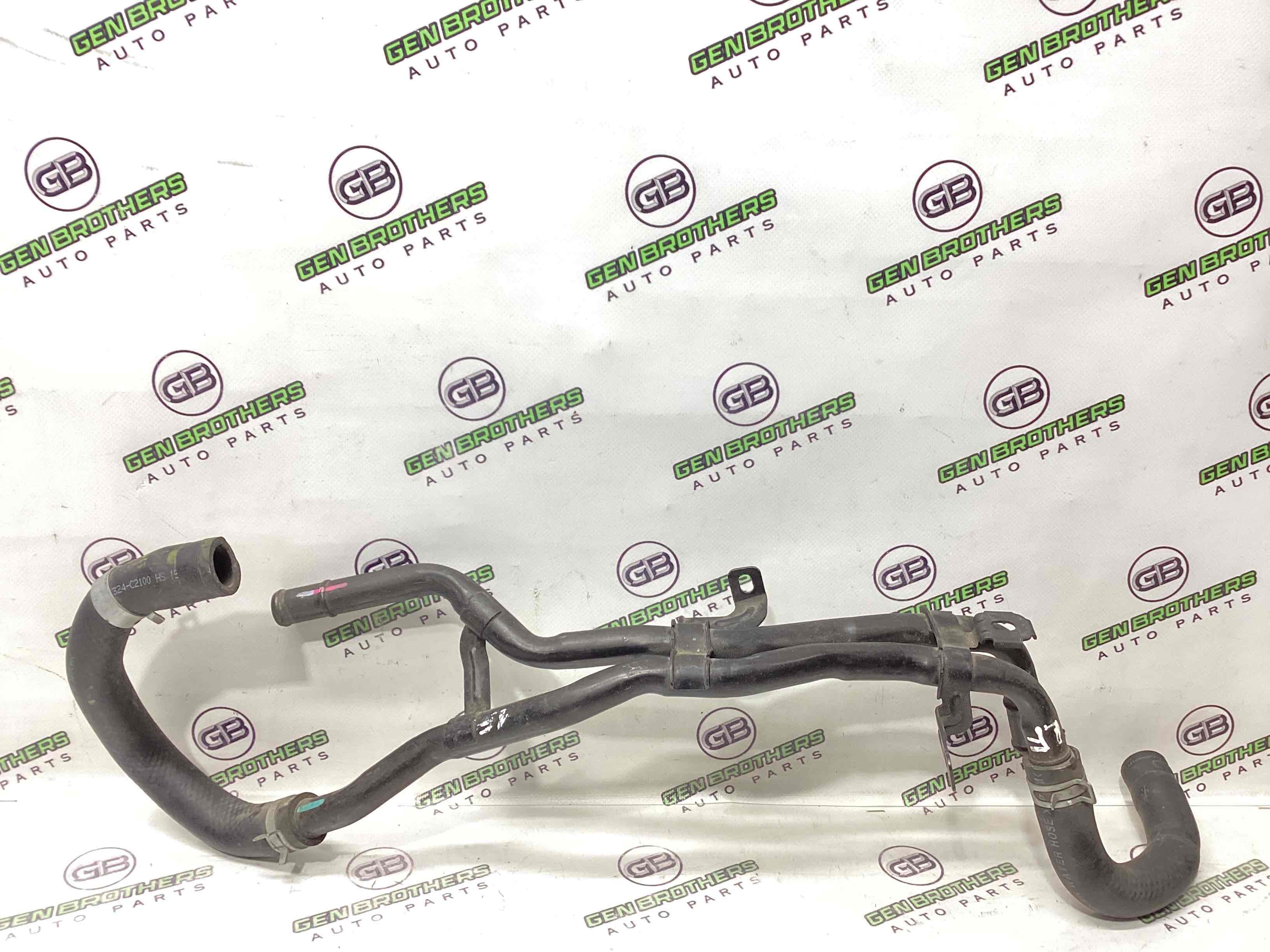 Патрубок трубопровід, шланг