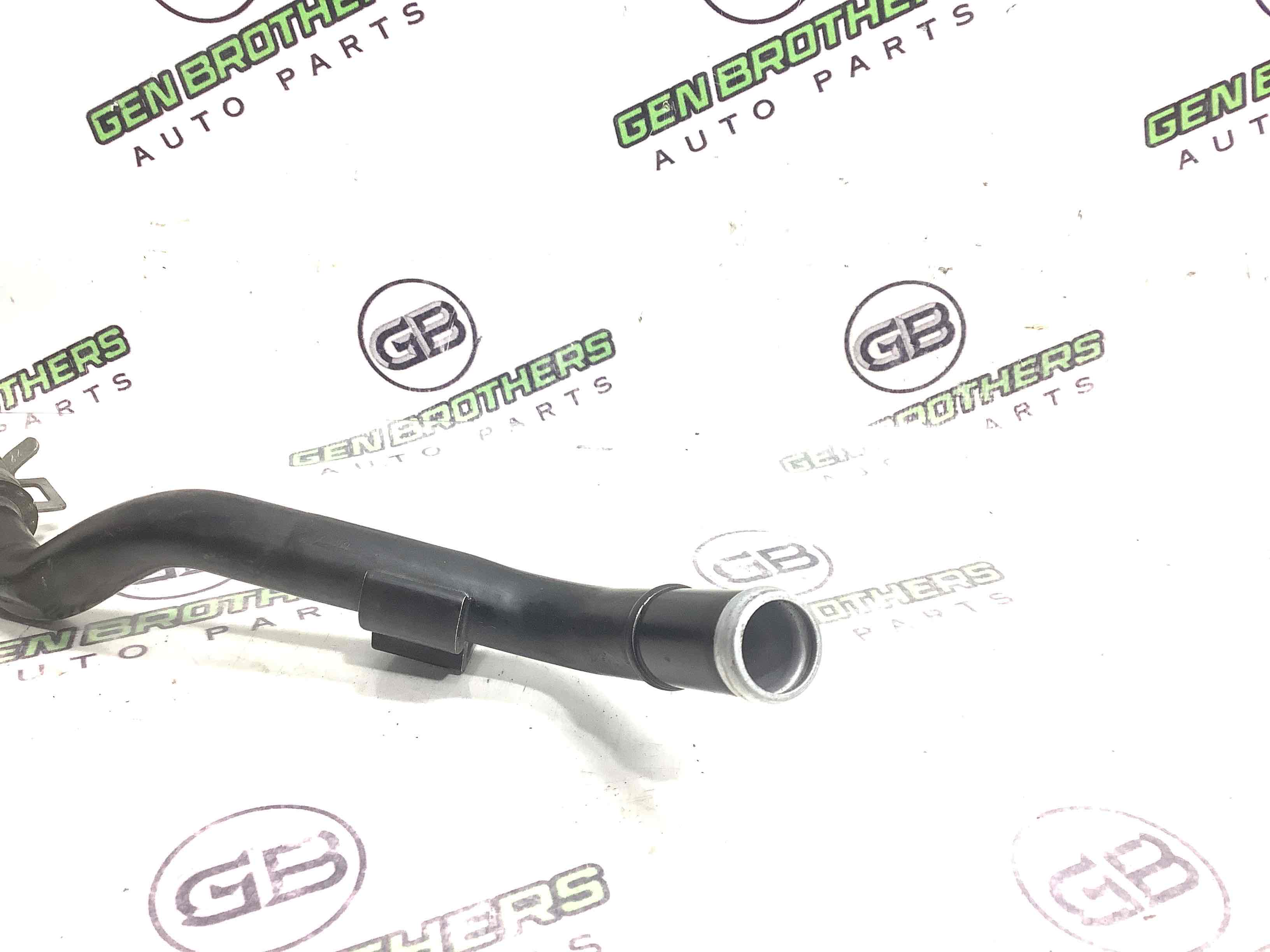 Патрубок трубопровід, шланг